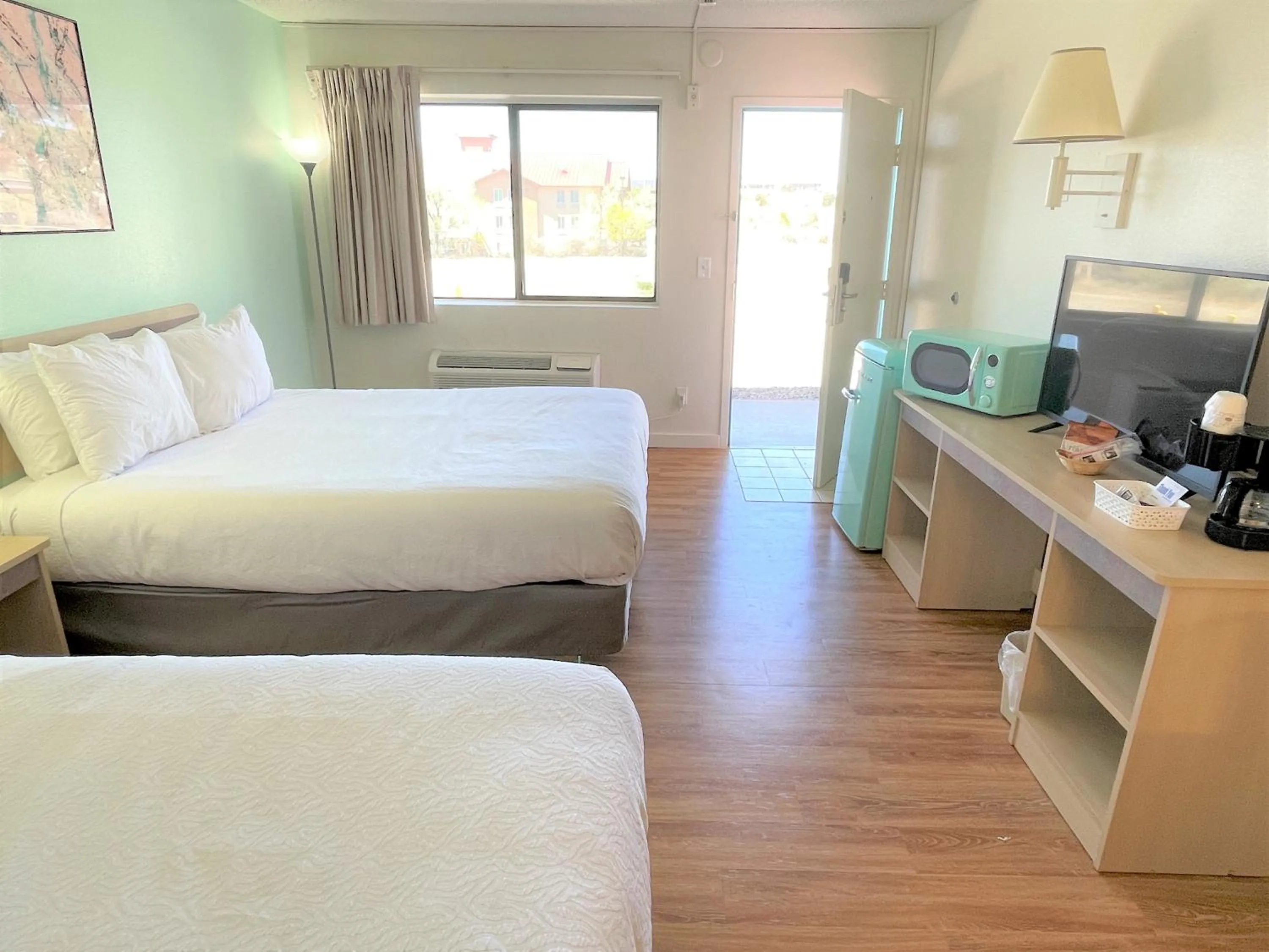 Bedroom, Bed in LuLu Silver City