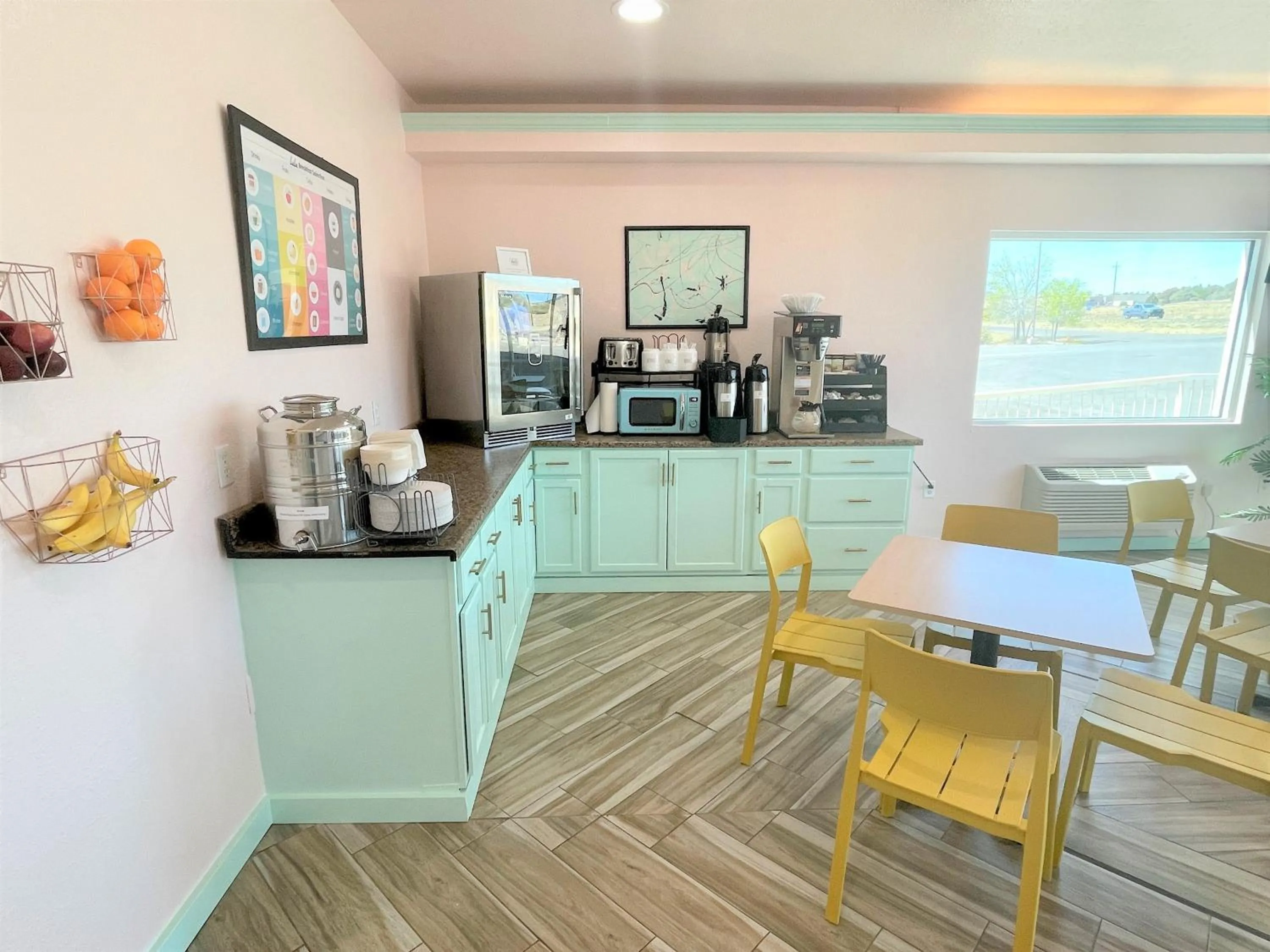 Breakfast in LuLu Silver City