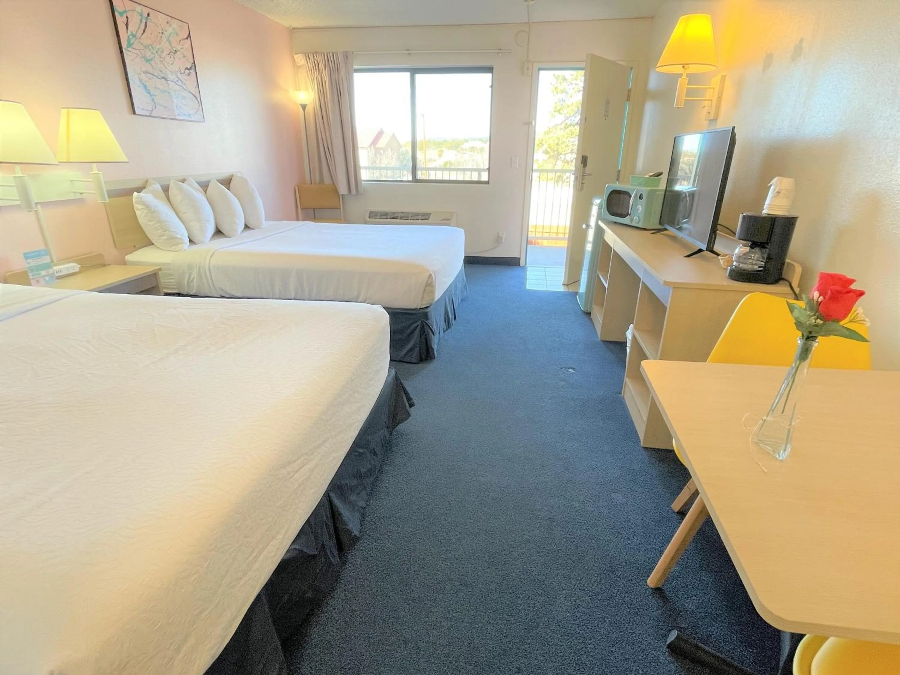 Bedroom, Bed in LuLu Silver City