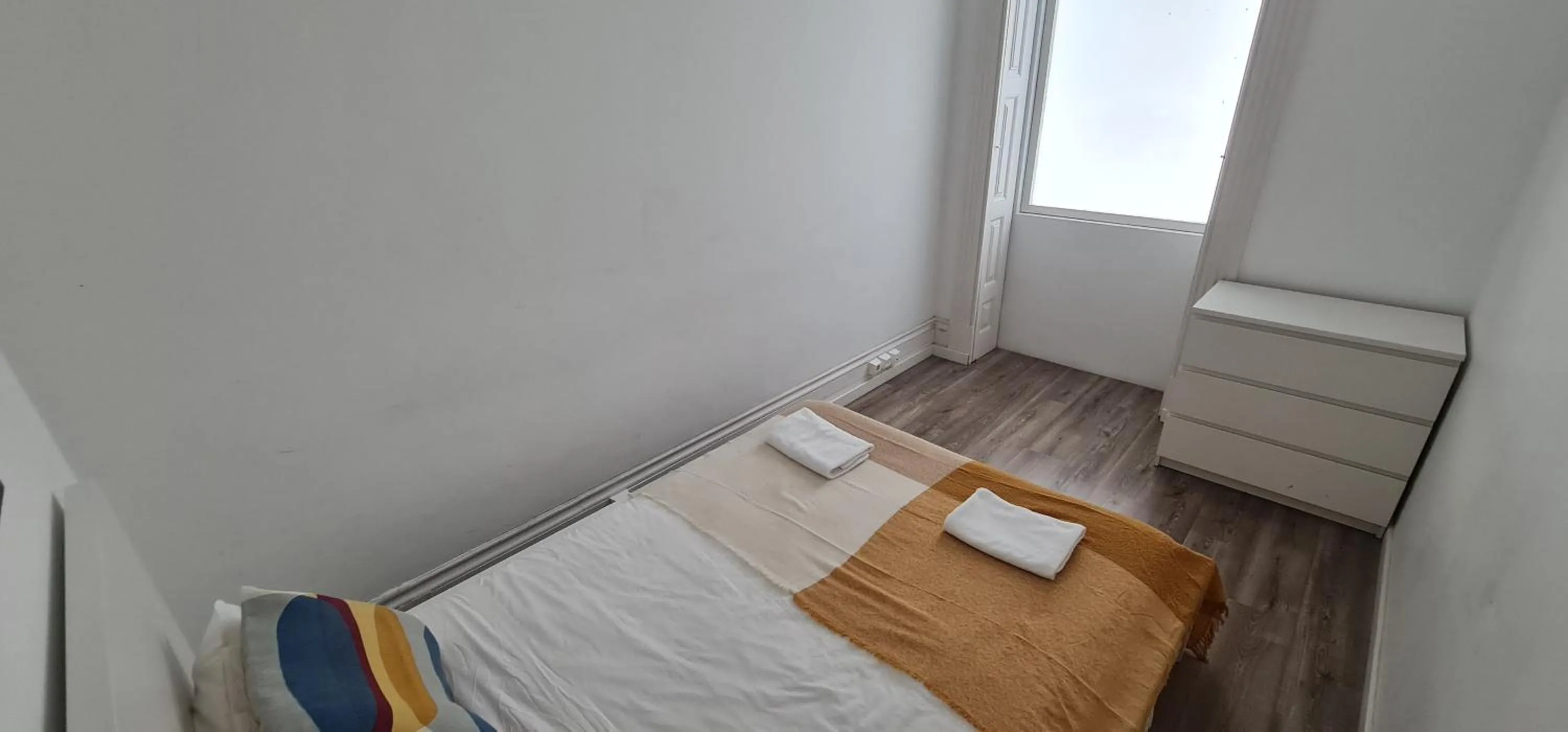 Bed in Downtown Fantail