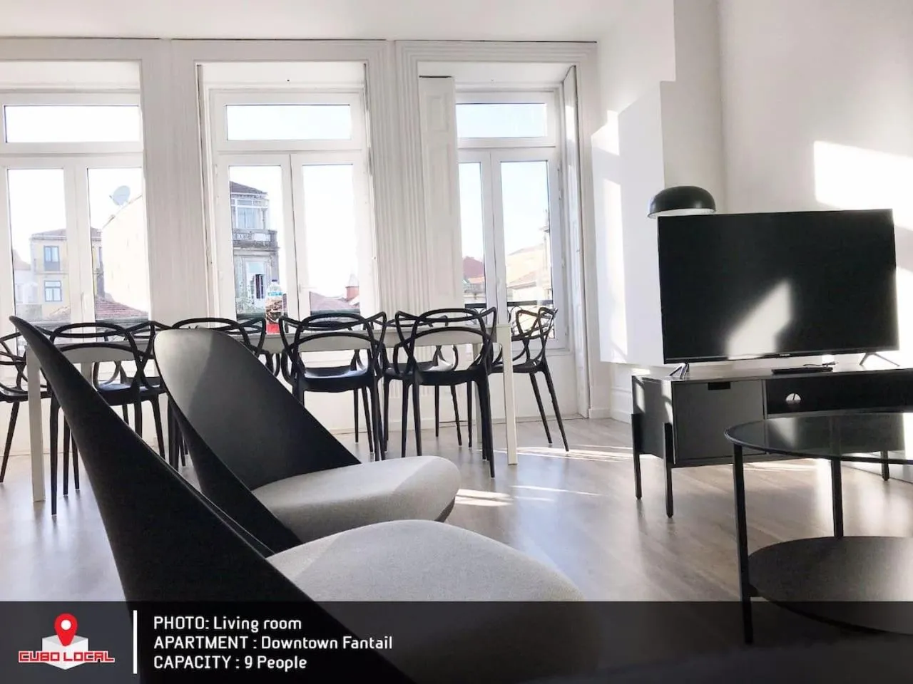Living room in Downtown Fantail