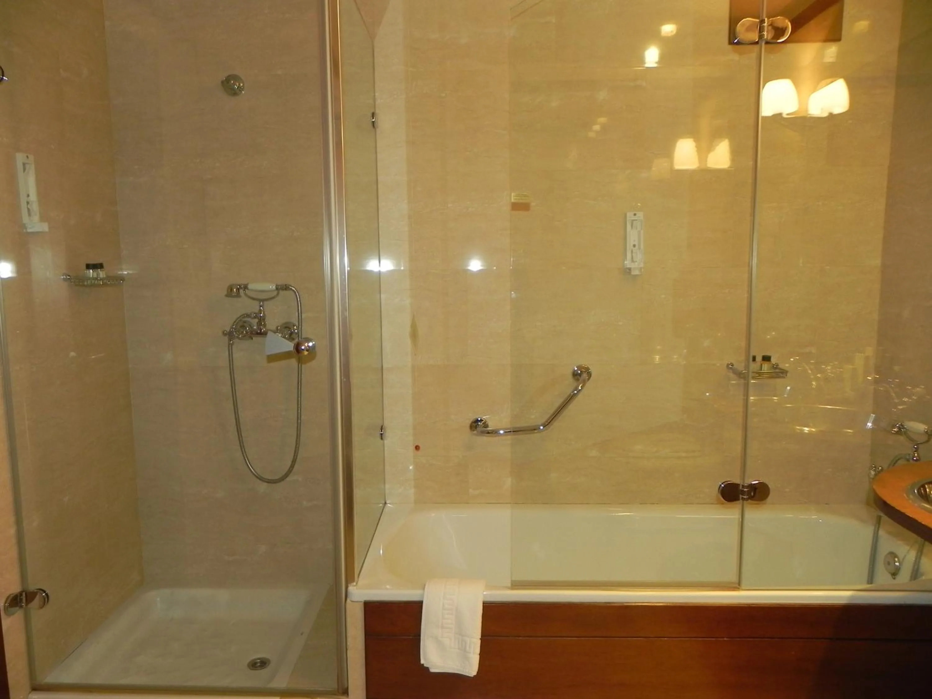 Bathroom in Hotel Rural Vado del Duratón