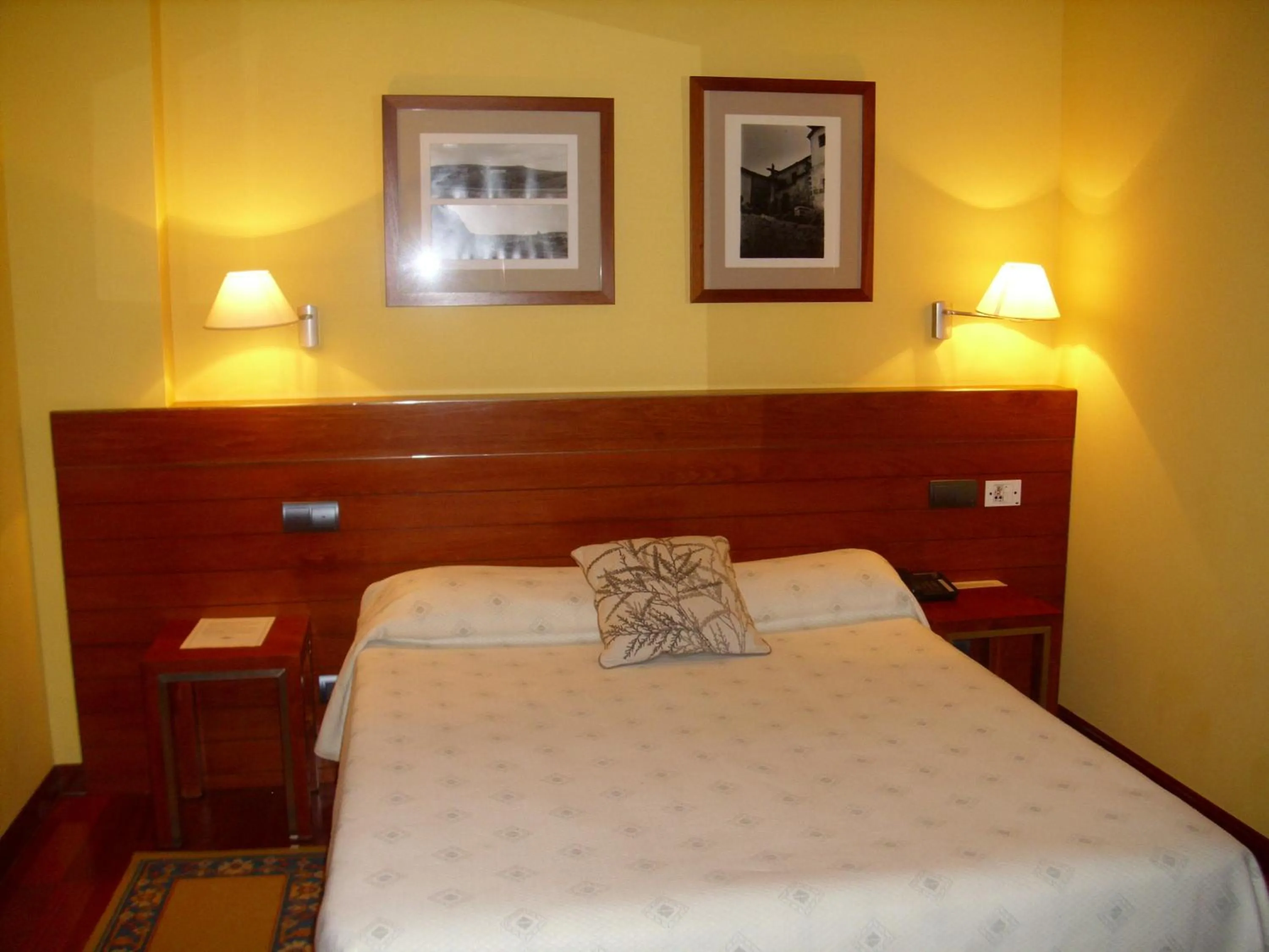 Bed in Hotel Rural Vado del Duratón