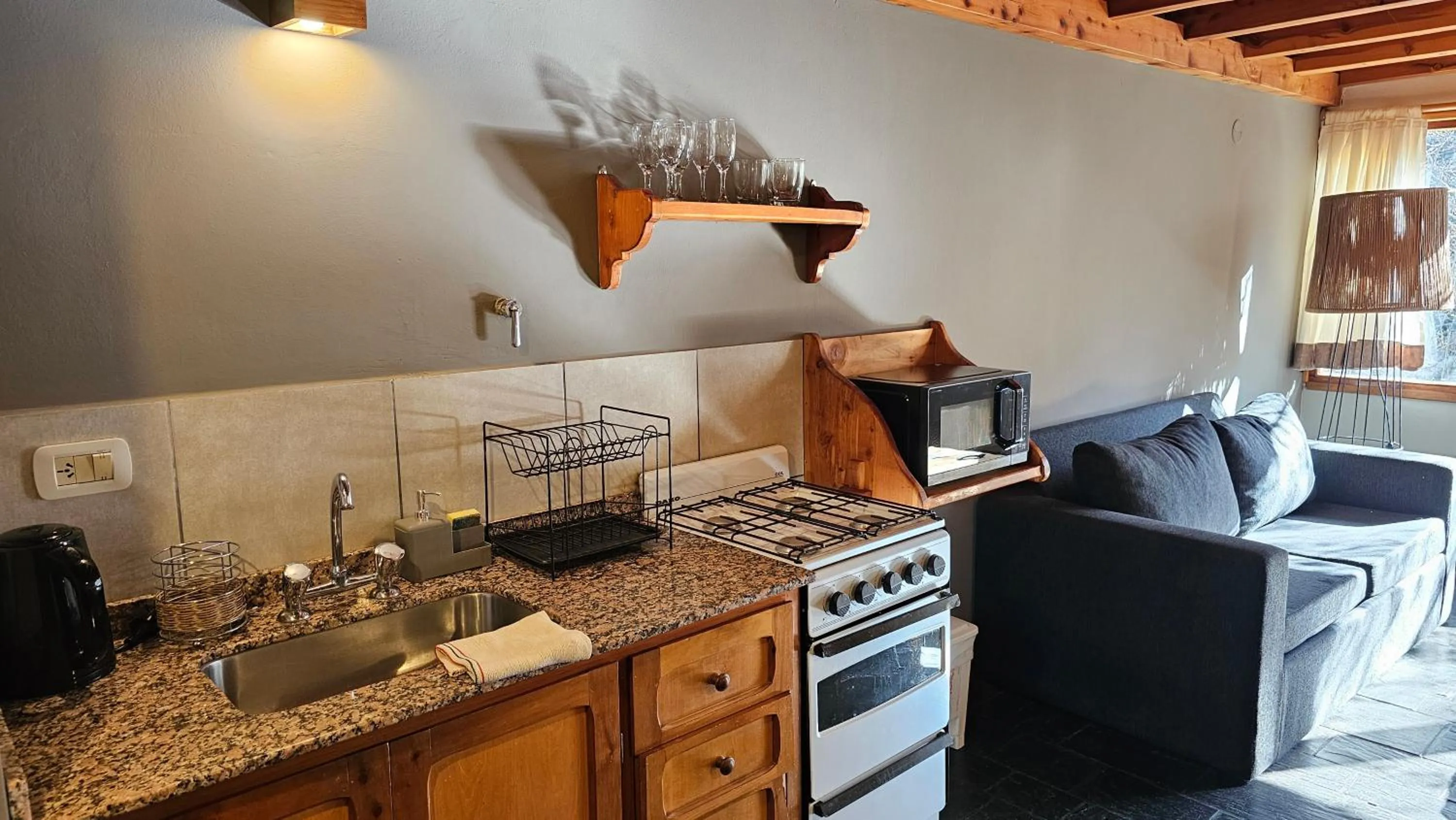 kitchen in Pioneros Suites by Grupo Tierra Gaucha