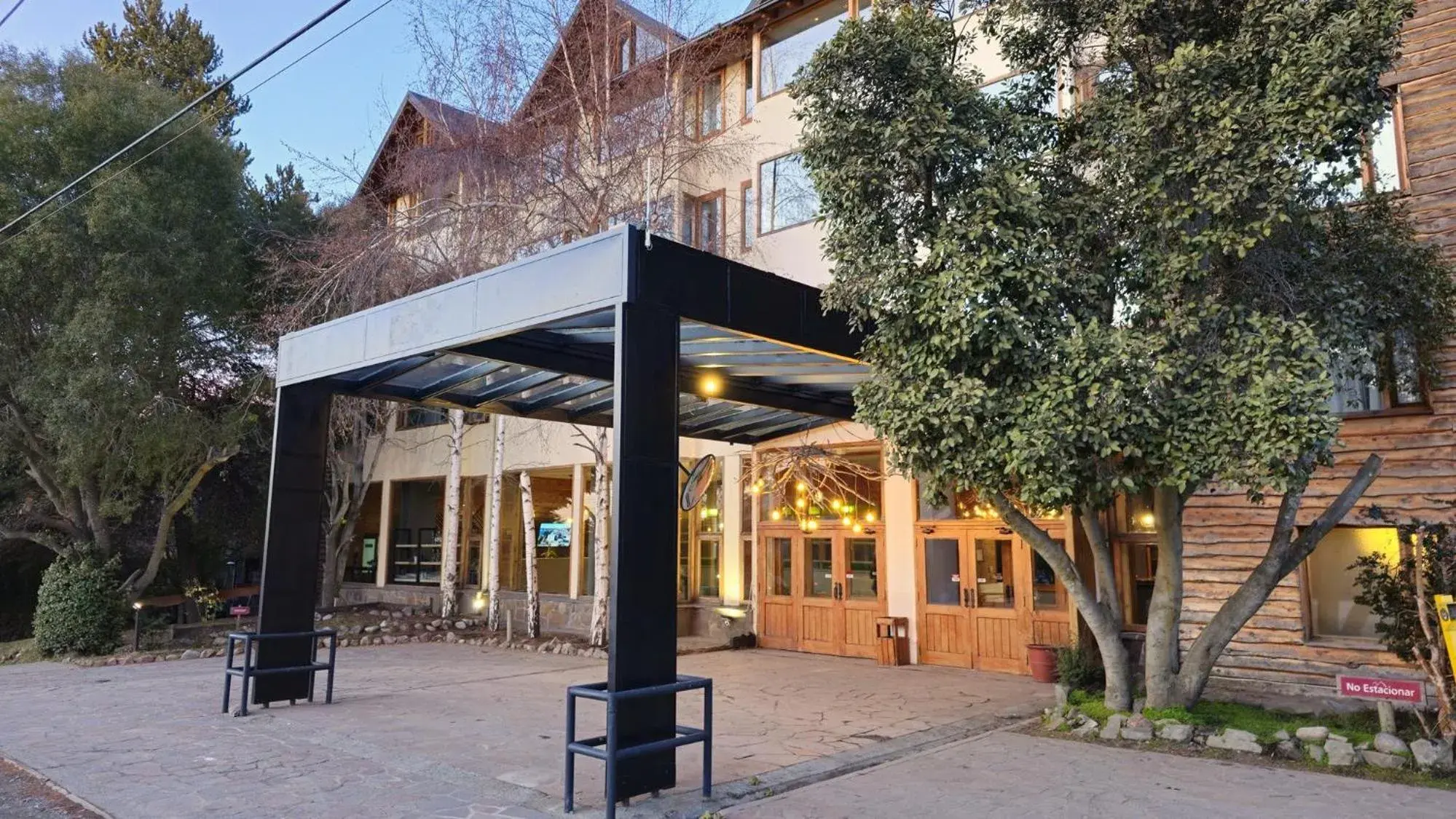 Facade/entrance in Pioneros Suites by Grupo Tierra Gaucha Facade/entrance in Pioneros Suites by Grupo Tierra Gaucha