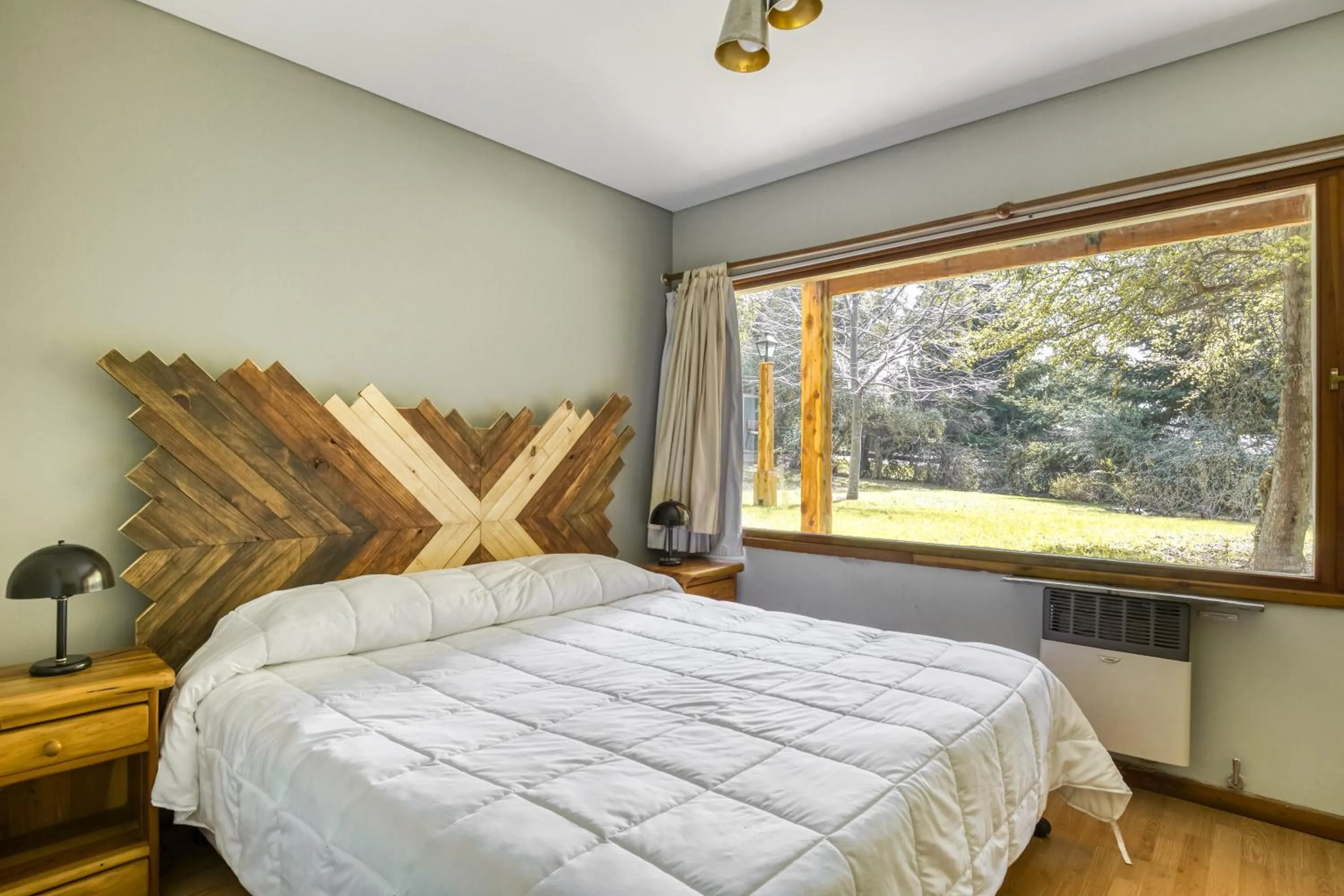 Bedroom, Bed in Pioneros Suites by Grupo Tierra Gaucha