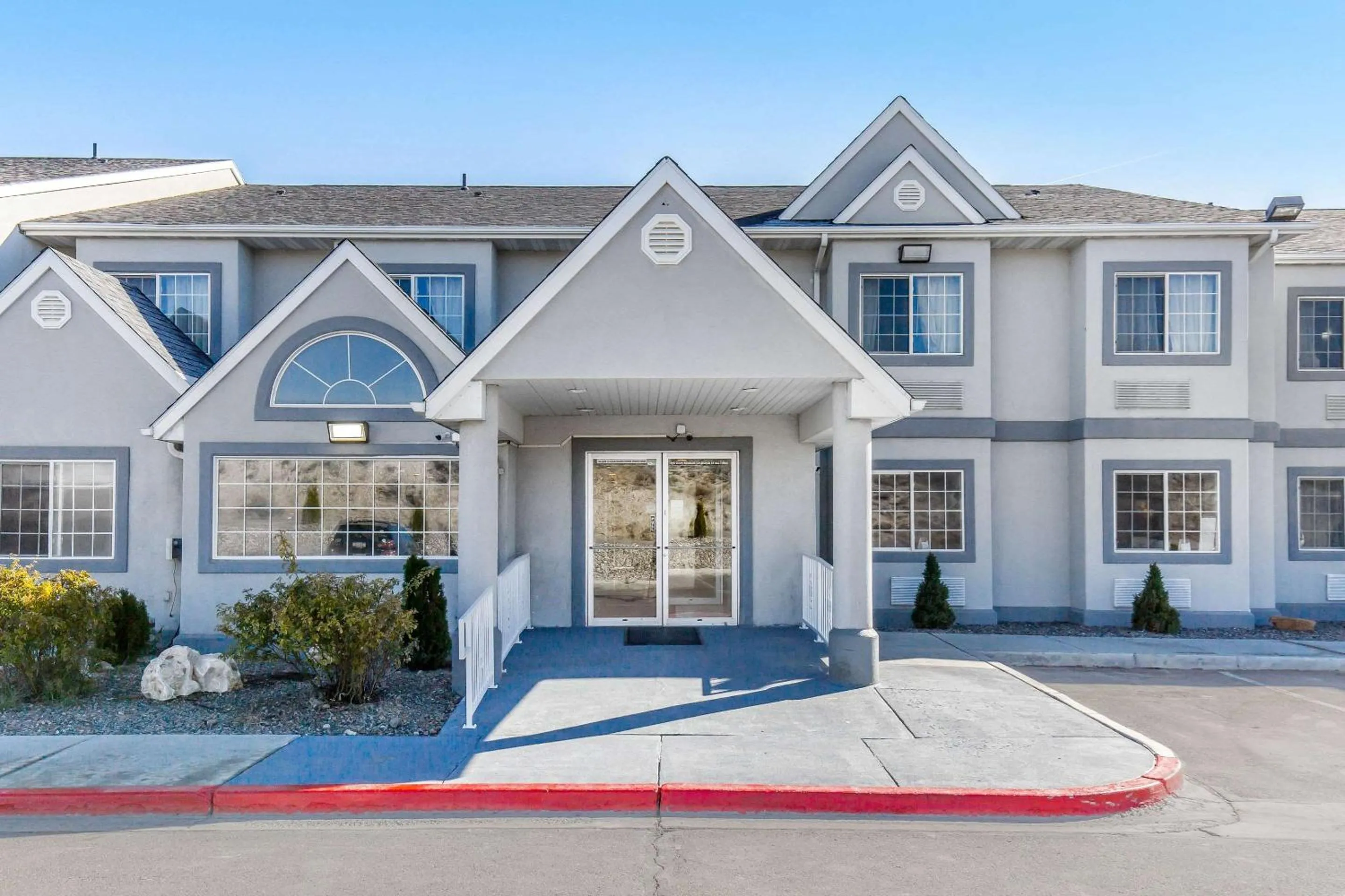 Property building in Quality Inn & Suites Elko