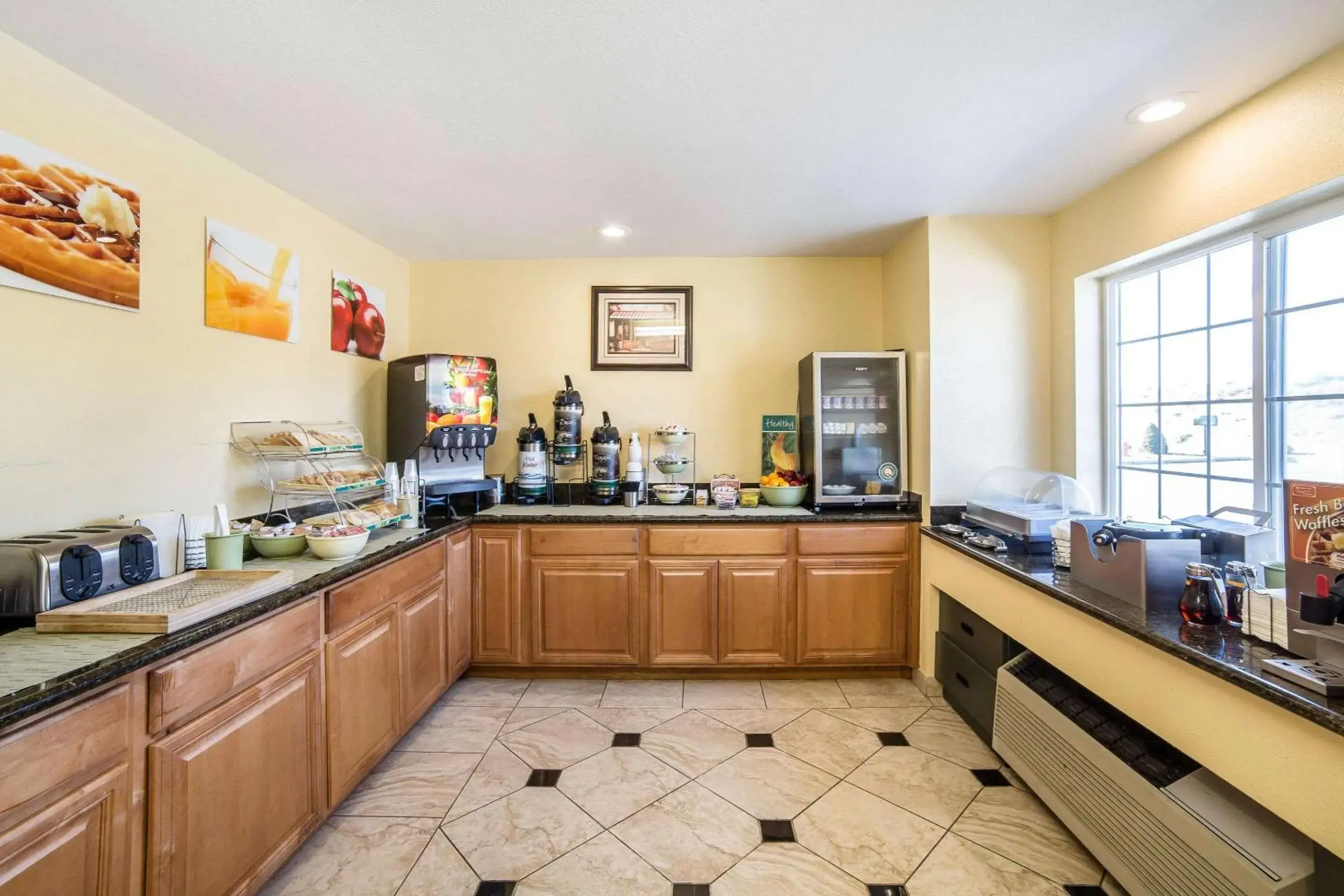 Restaurant/places to eat in Quality Inn & Suites Elko Restaurant/places to eat in Quality Inn & Suites Elko