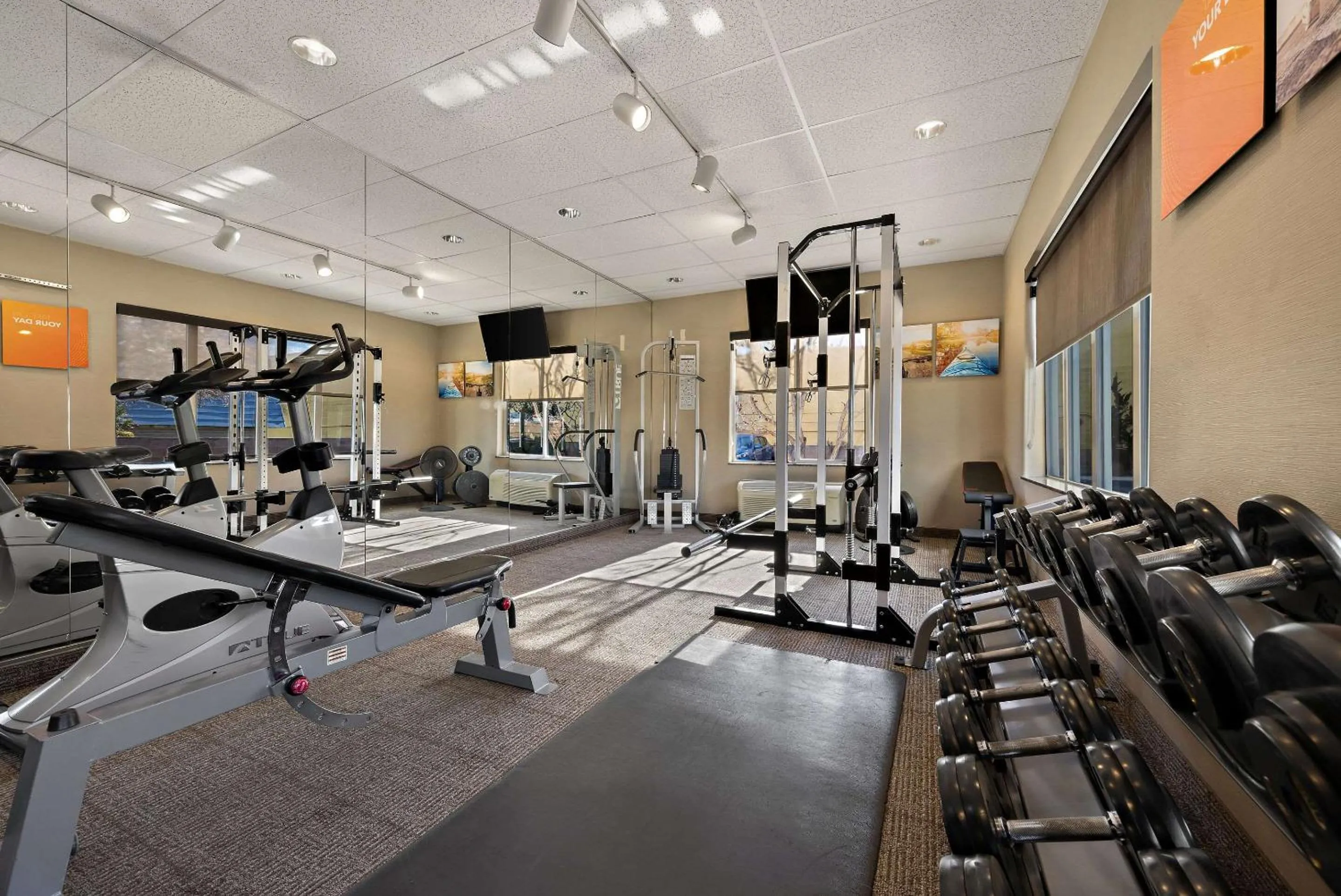 Fitness centre/facilities in Comfort Inn & Suites Airport Convention Center