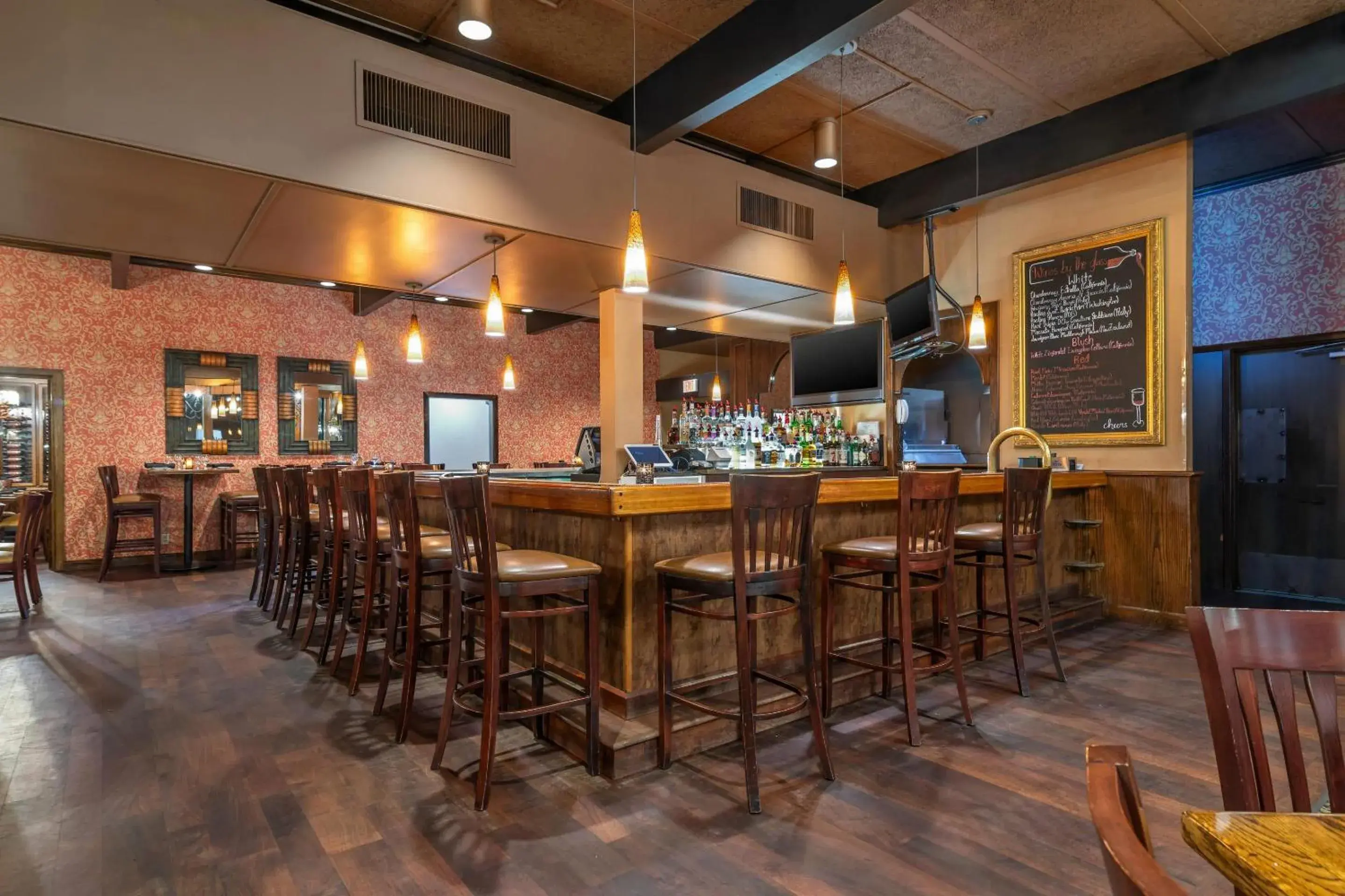 Restaurant/places to eat in The Inn at Gran View Ogdensburg, an Ascend Collection Hotel Restaurant/places to eat in The Inn at Gran View Ogdensburg, an Ascend Collection Hotel