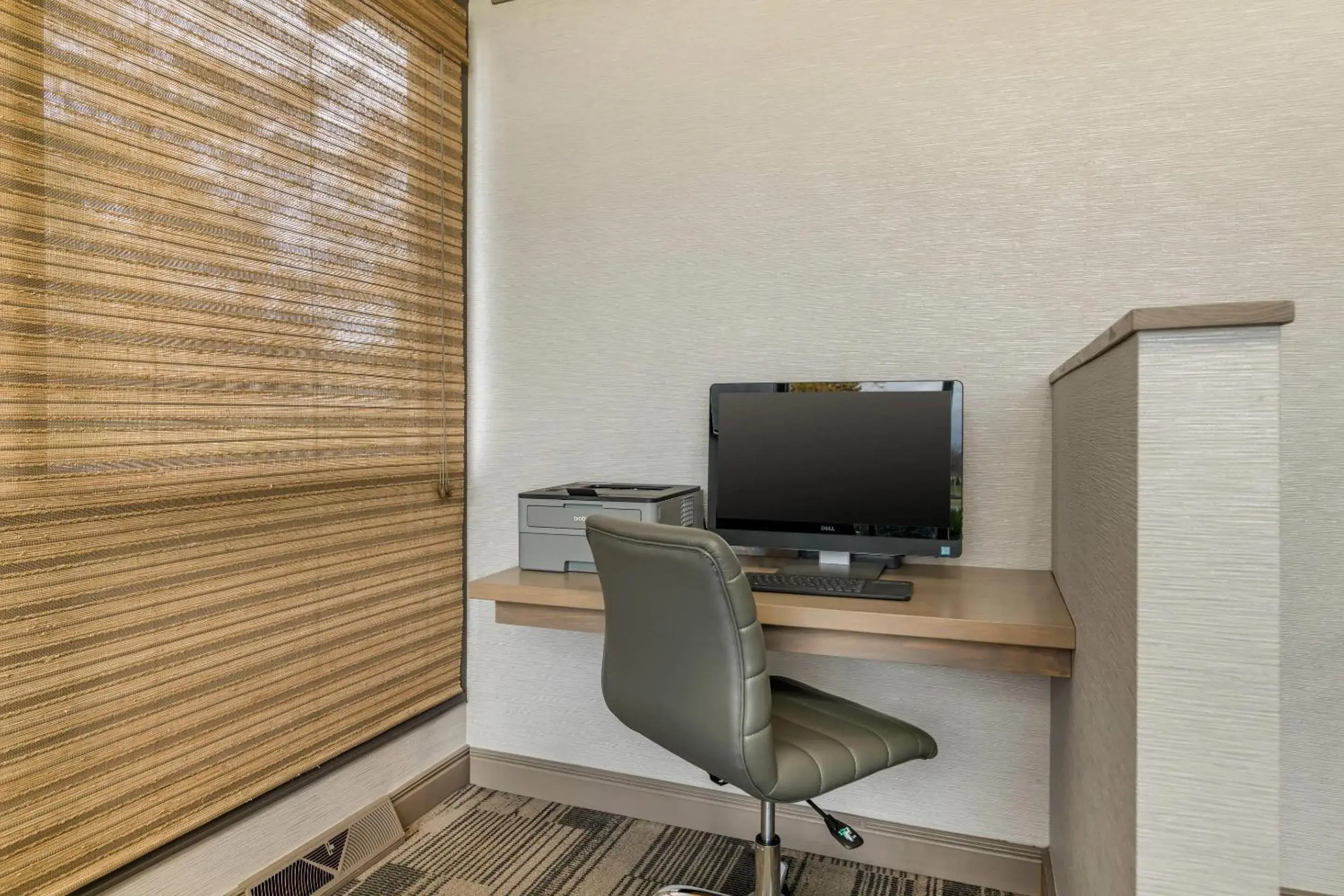 Business facilities in The Inn at Gran View Ogdensburg, an Ascend Collection Hotel Business facilities in The Inn at Gran View Ogdensburg, an Ascend Collection Hotel