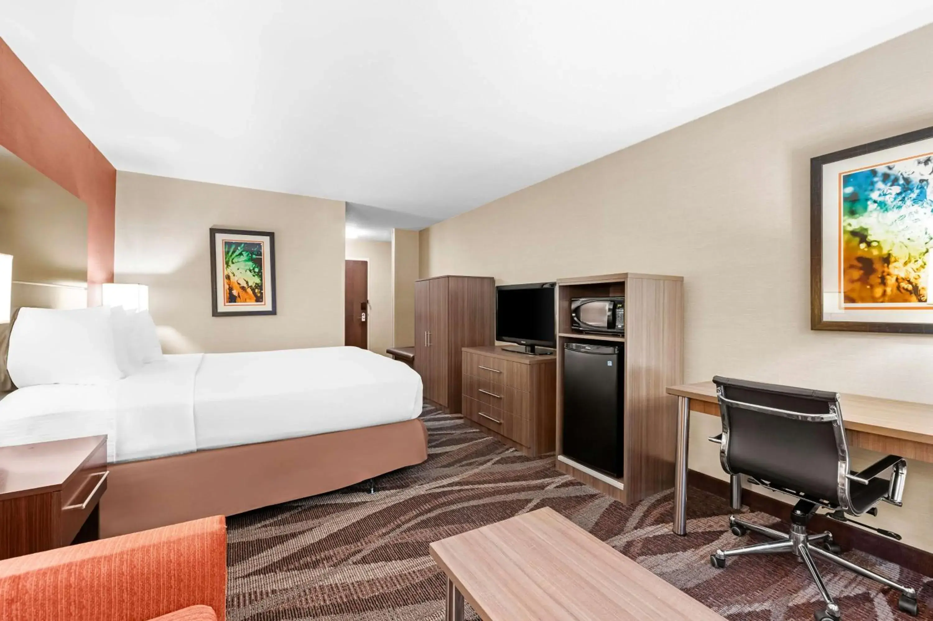 Bedroom, Bed in Best Western Maple City Inn Bedroom, Bed in Best Western Maple City Inn