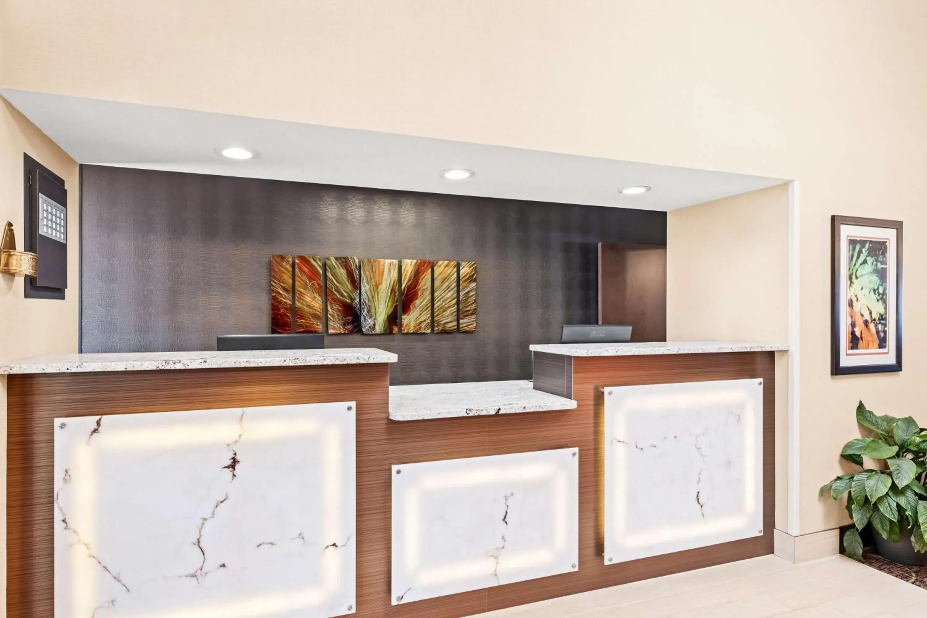 Lobby or reception in Best Western Maple City Inn Lobby or reception in Best Western Maple City Inn