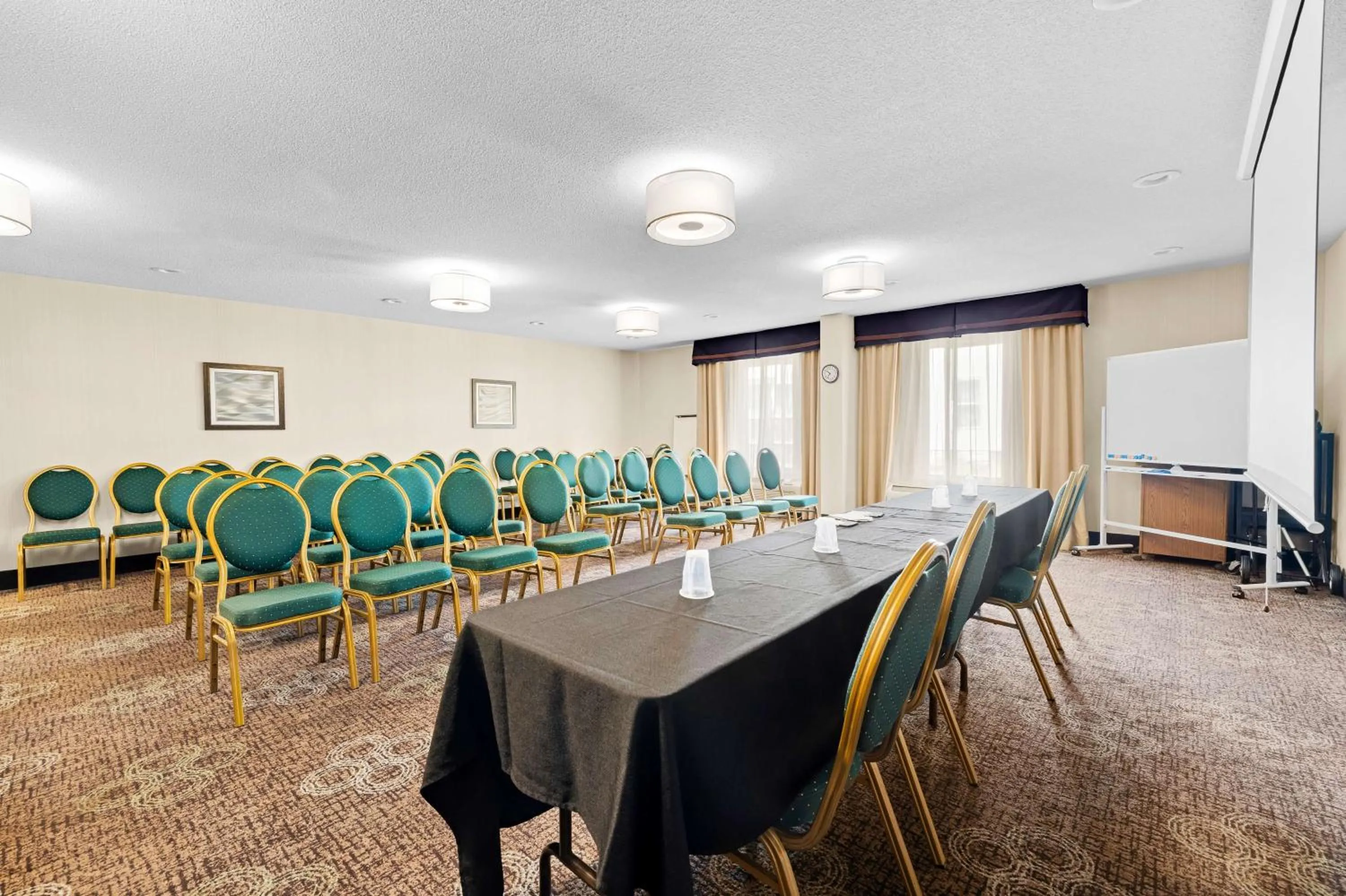 Meeting/conference room in Best Western Maple City Inn