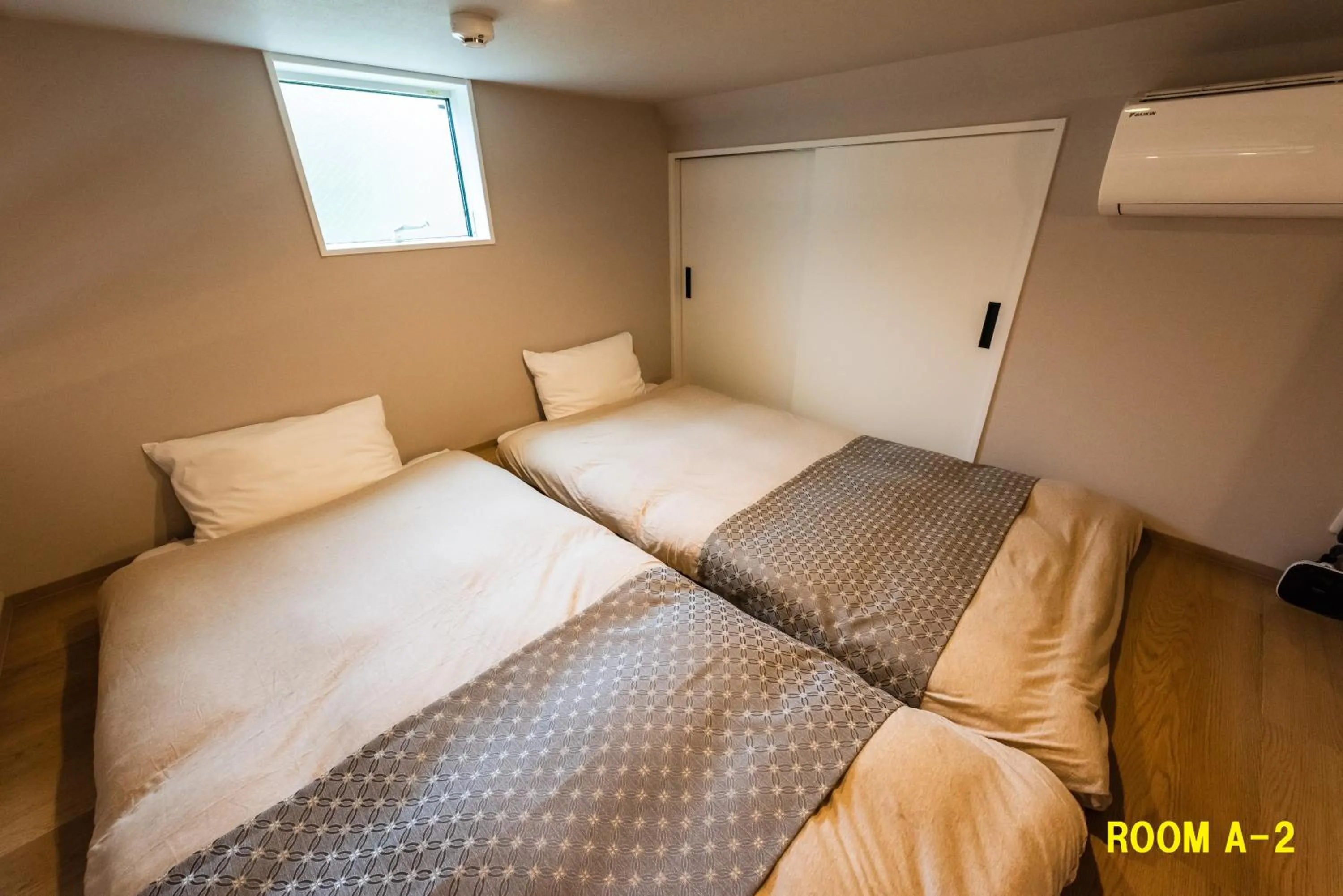 Bedroom, Bed in MEIBI Hakone Yumoto