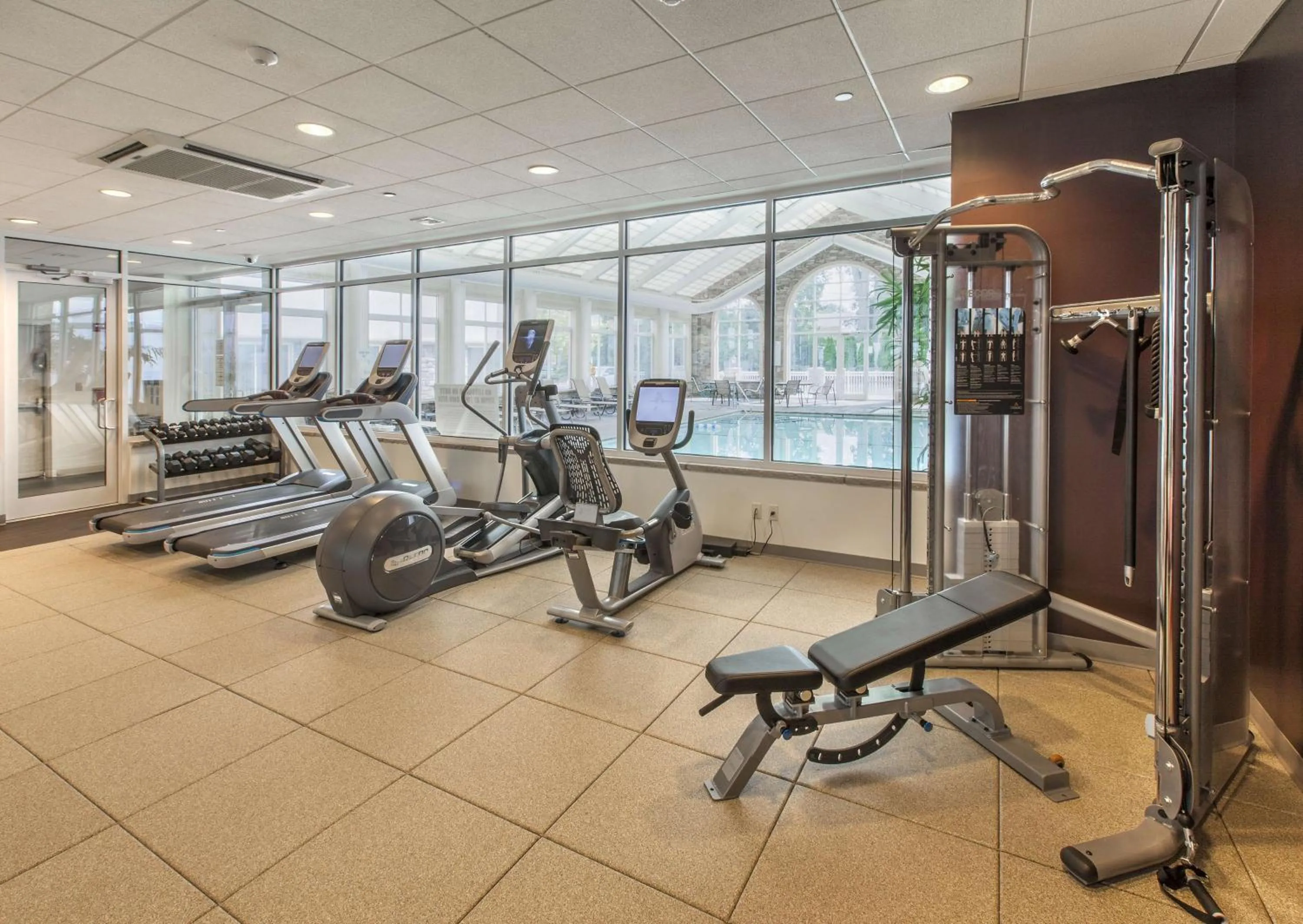 Fitness centre/facilities in DoubleTree by Hilton Nanuet
