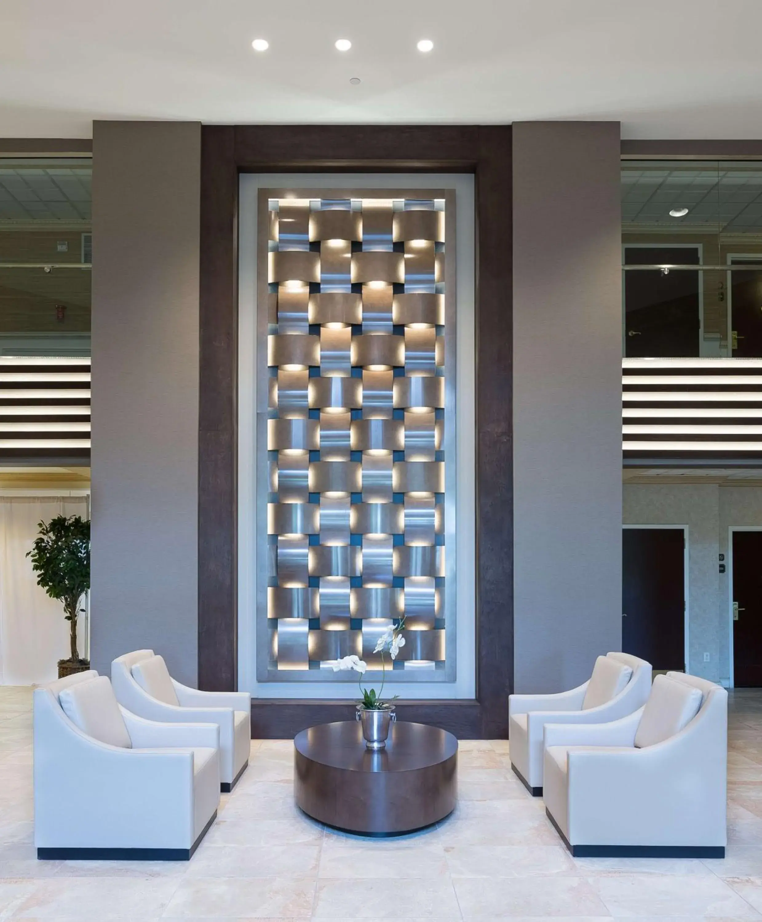 Lobby or reception in DoubleTree by Hilton Nanuet Lobby or reception in DoubleTree by Hilton Nanuet