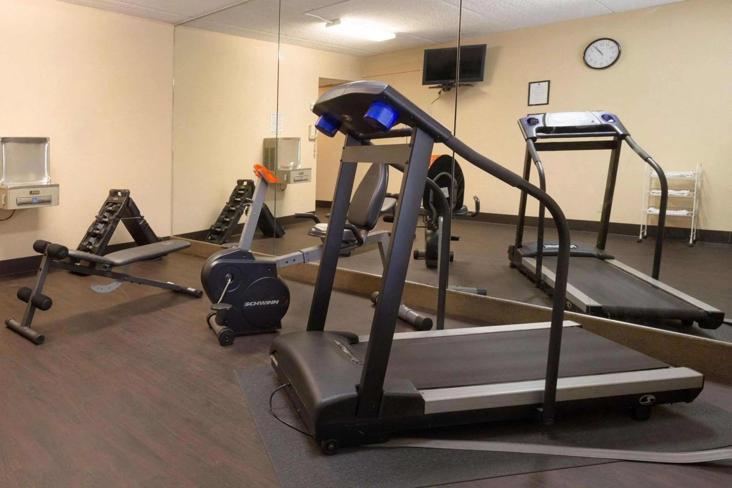 Fitness centre/facilities in Comfort Inn & Suites Syracuse-Carrier Circle