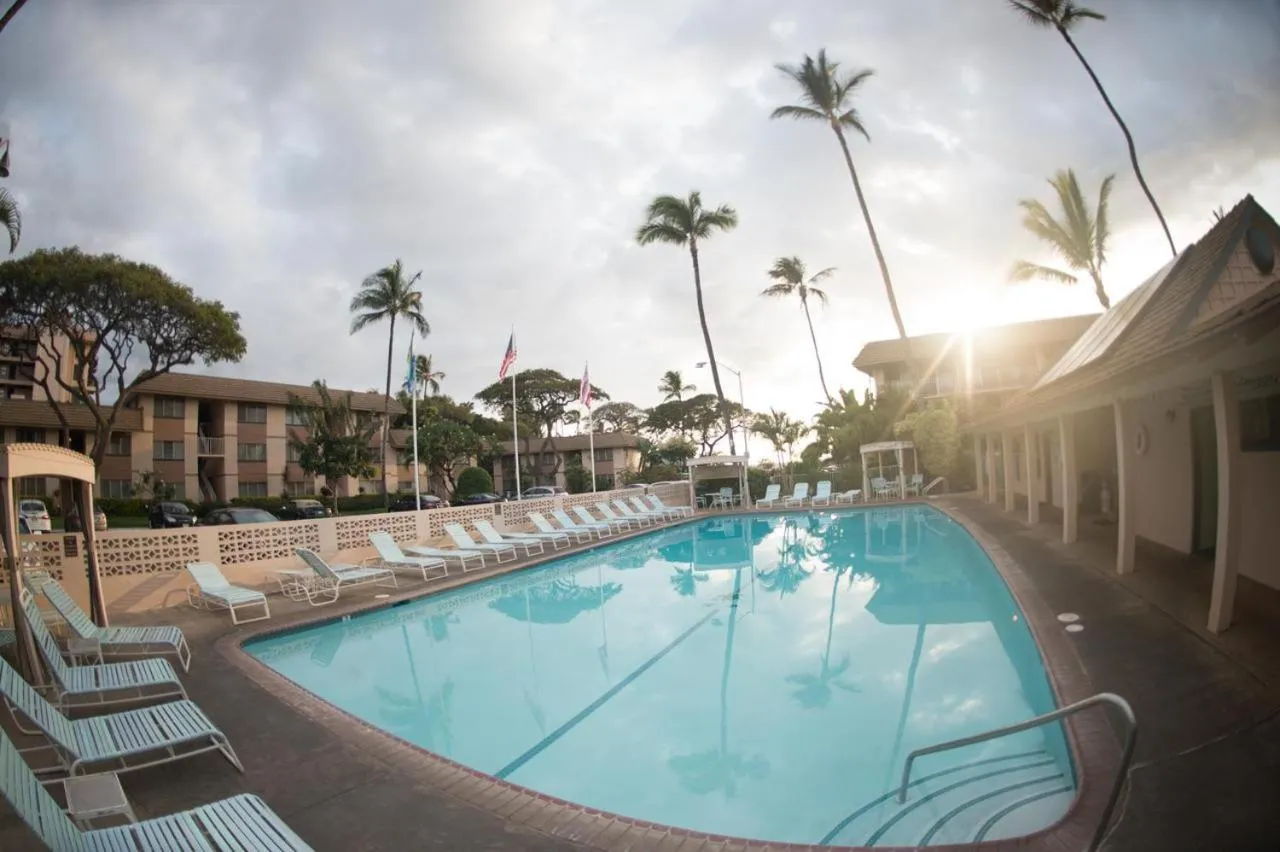 Swimming pool in Wonderful Maui Vista-Kihei Kai Nani Beach Condos