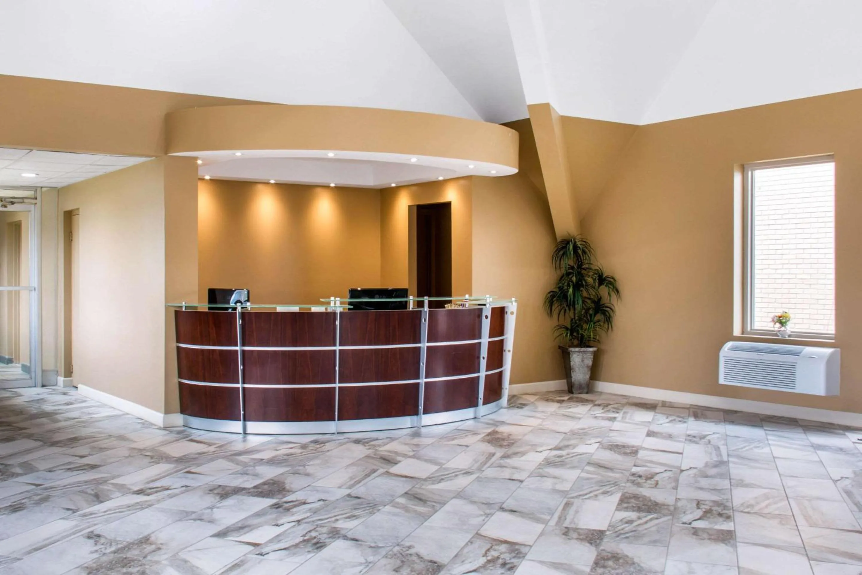 Lobby or reception in Econo Lodge Inn & Suites