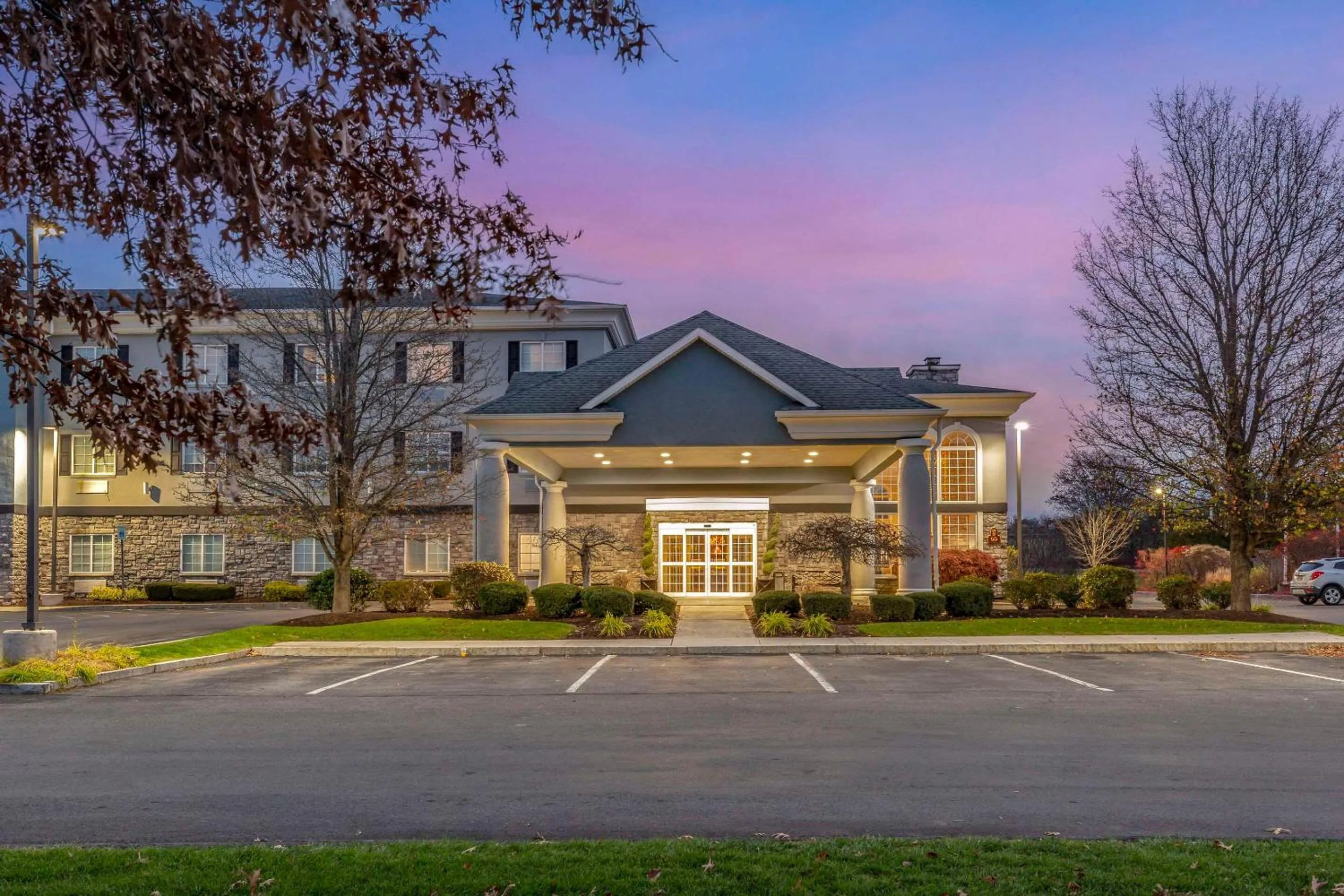 Property building in Comfort Inn & Suites East Greenbush - Albany