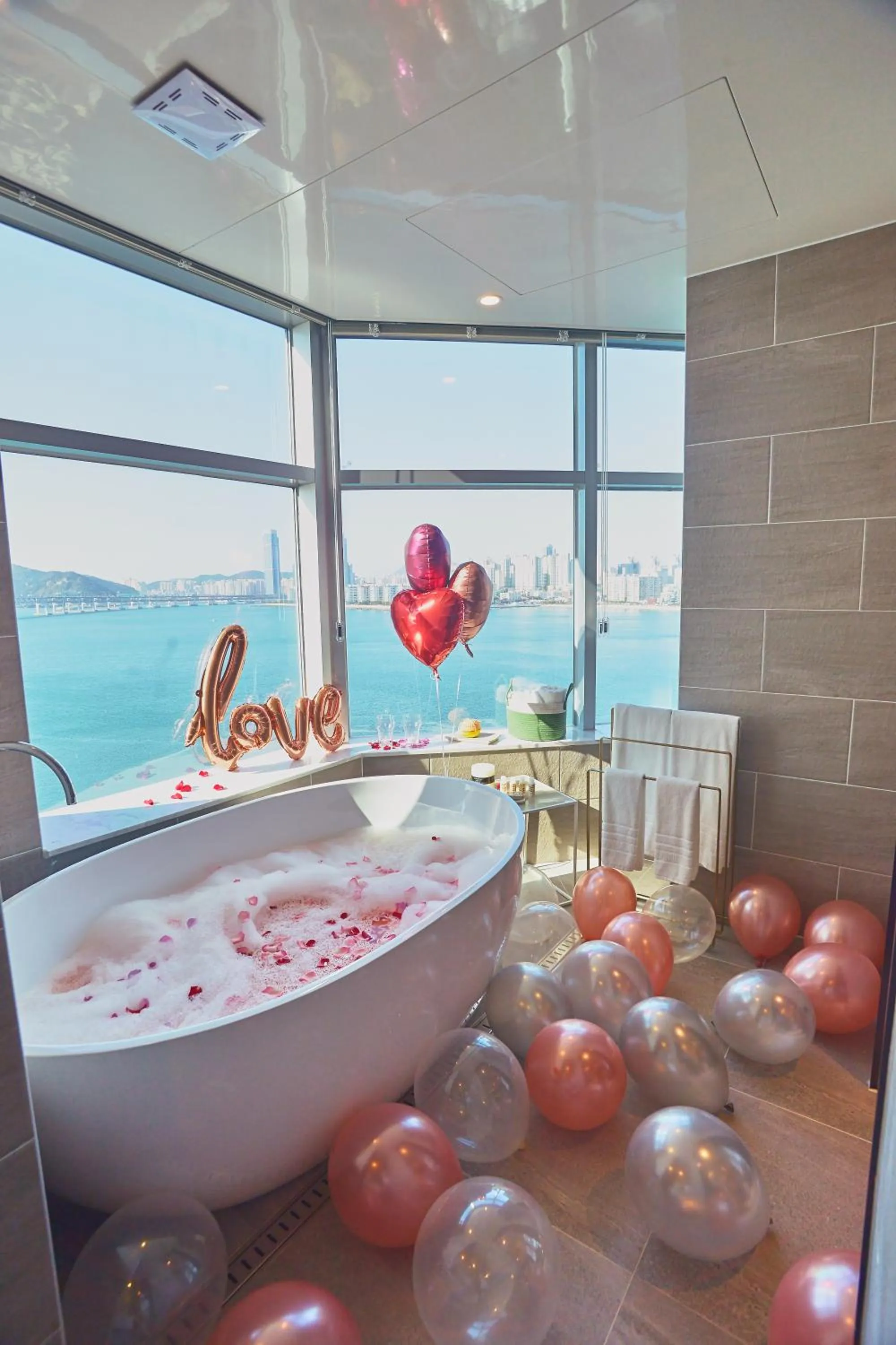 Sea view in H Avenue Gwanganri Beach