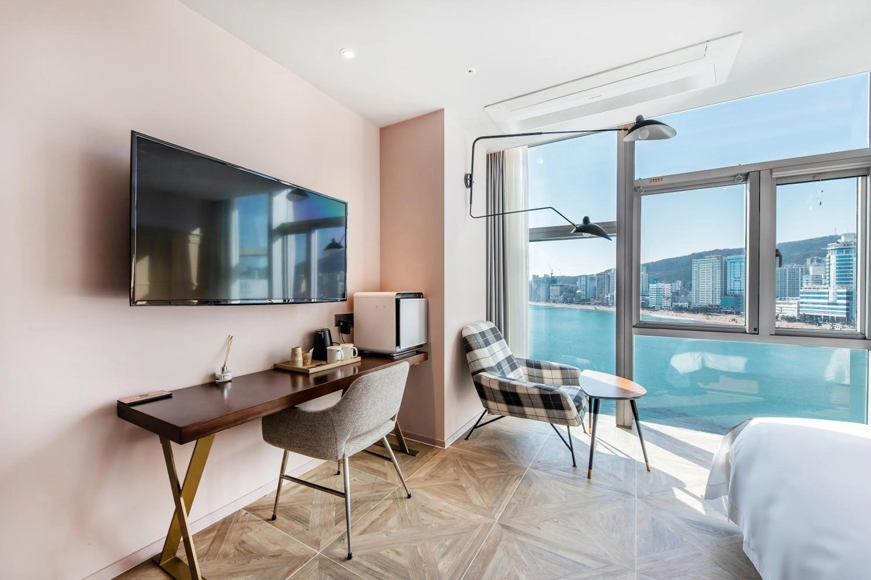 Bedroom in H Avenue Gwanganri Beach