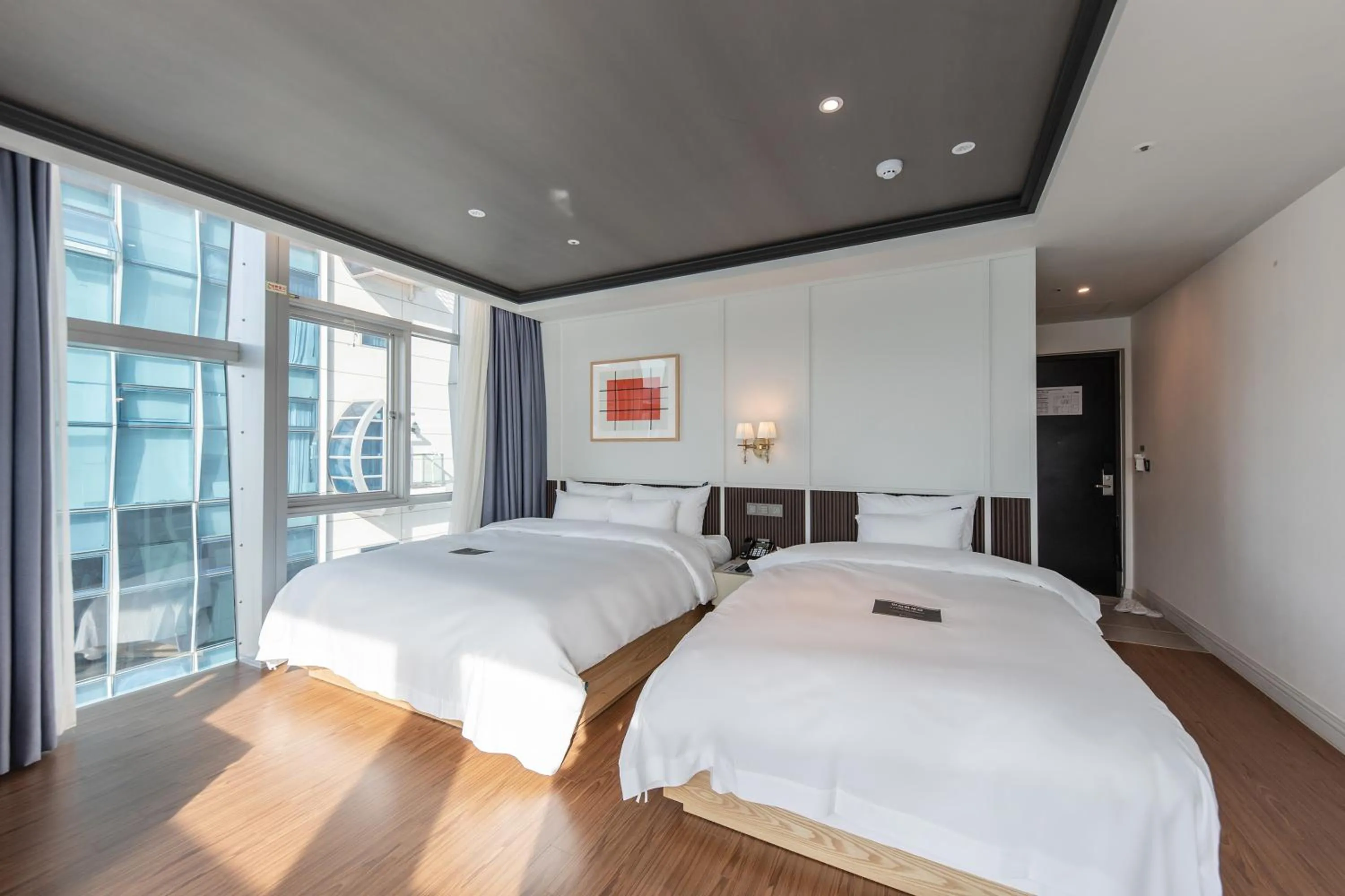 Bed in H Avenue Gwanganri Beach