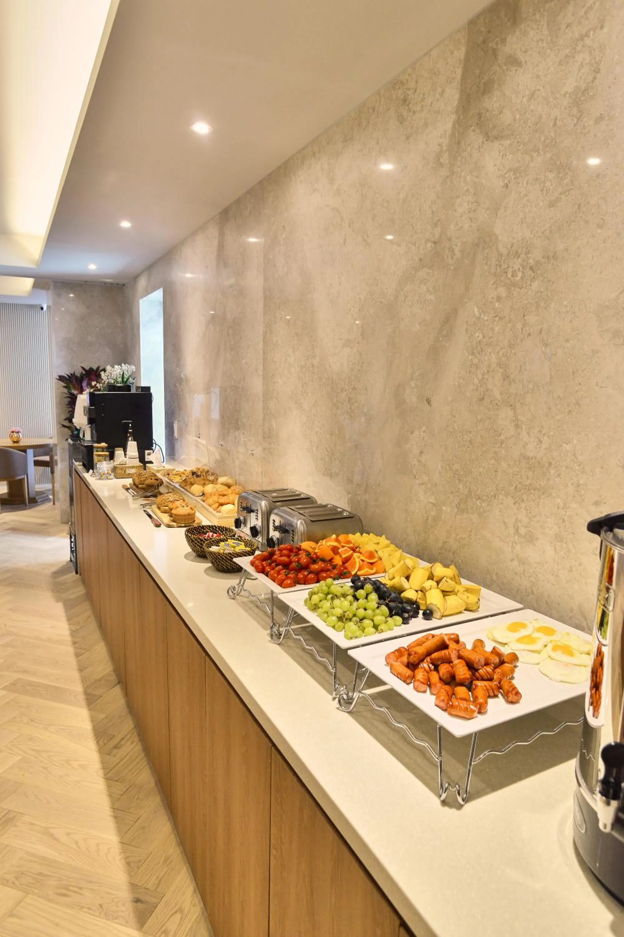 Breakfast in H Avenue Gwanganri Beach