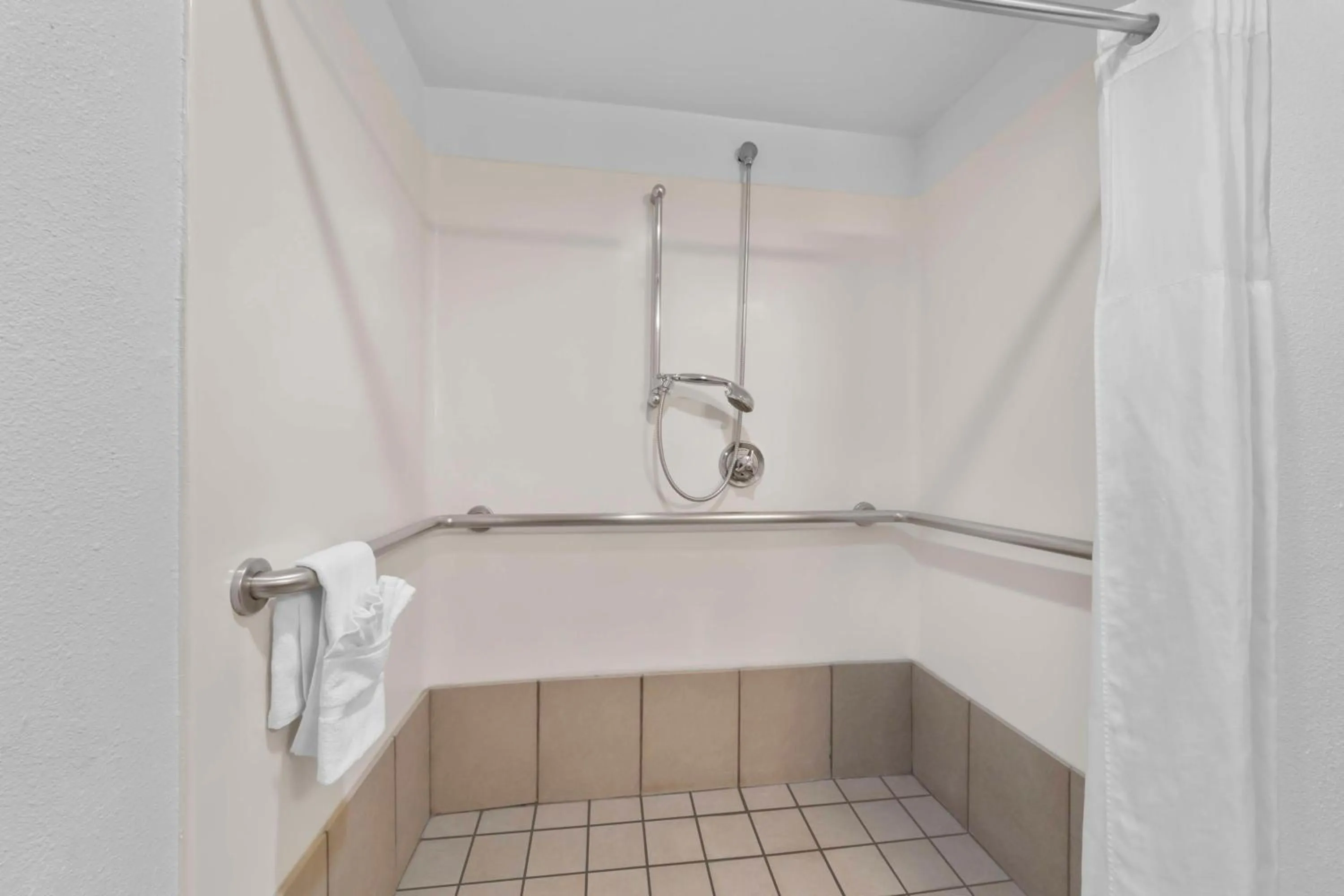 Bathroom in Spark By Hilton Grand Prairie