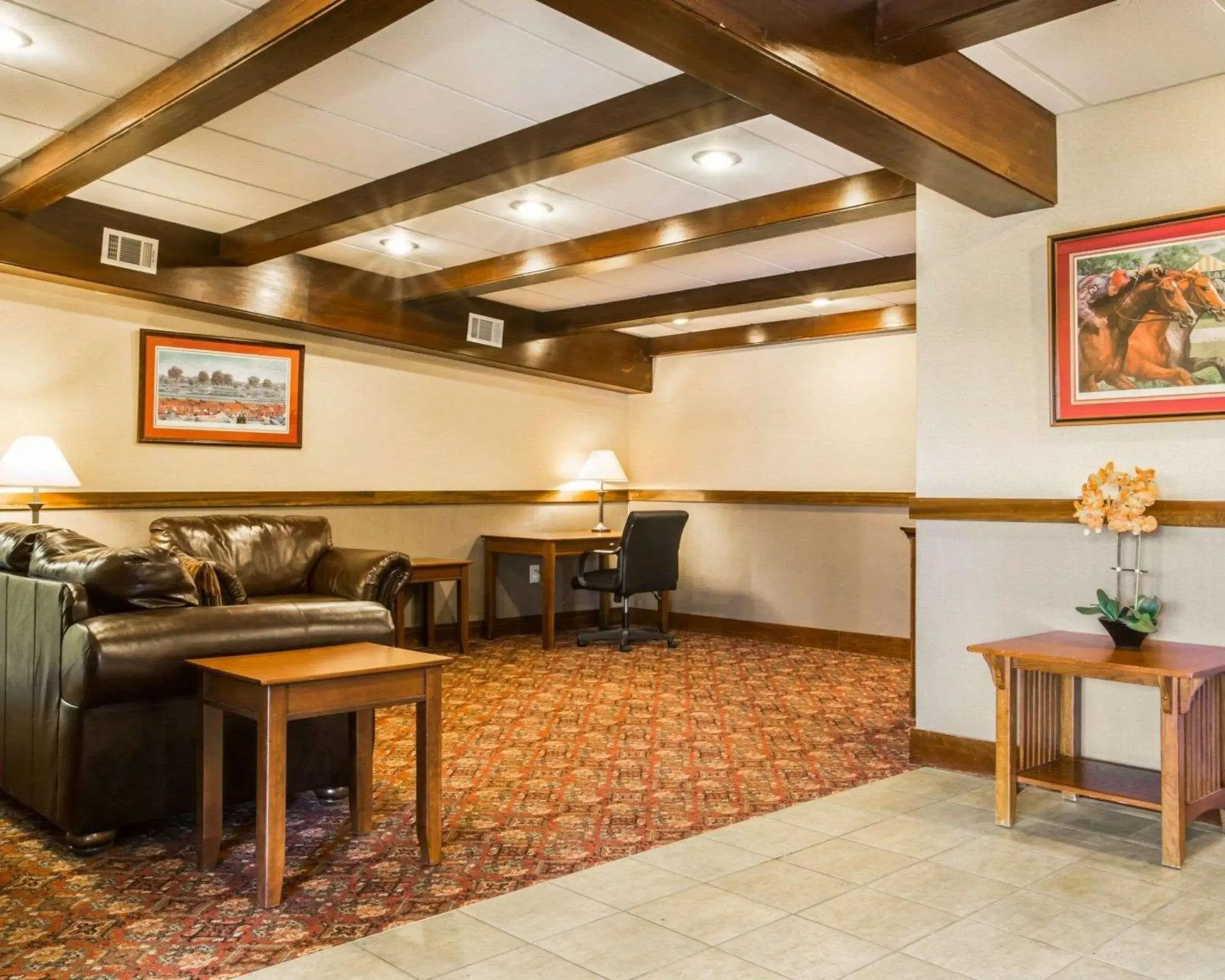 Lobby or reception in Clarion Inn & Suites at the Outlets of Lake George Lobby or reception in Clarion Inn & Suites at the Outlets of Lake George