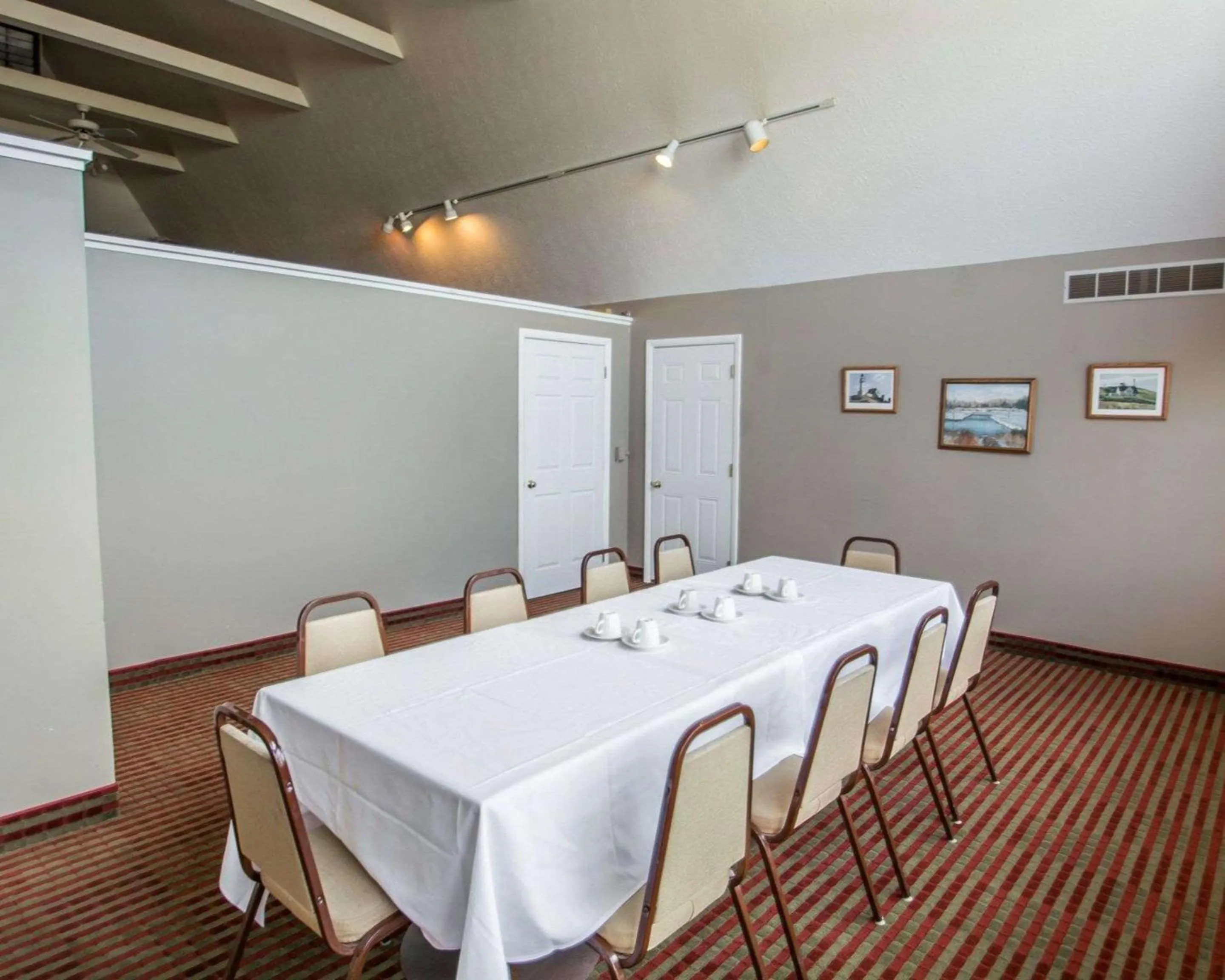 Meeting/conference room in Rodeway Inn