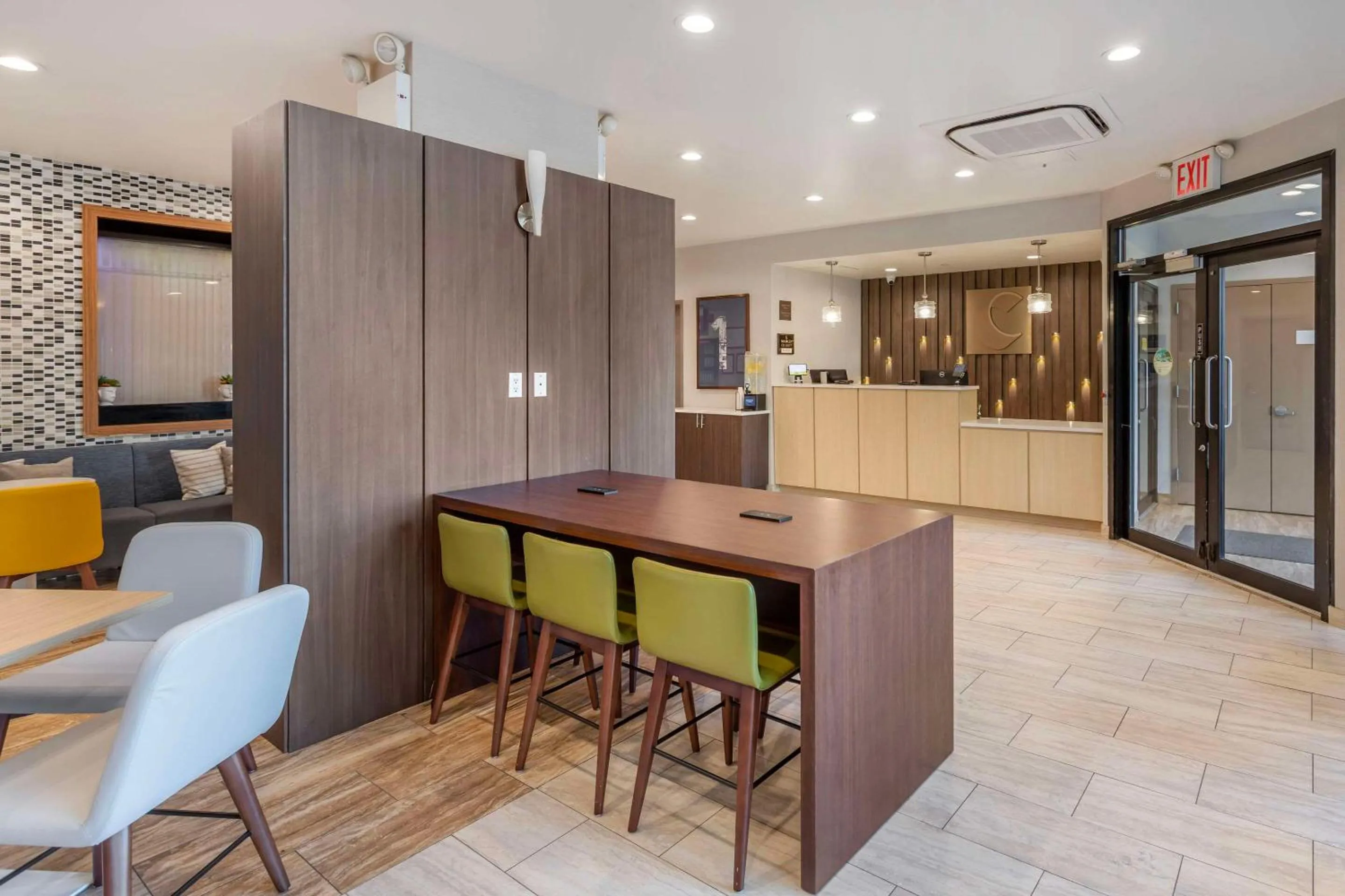 Lobby or reception in Comfort Inn Manhattan - Midtown West