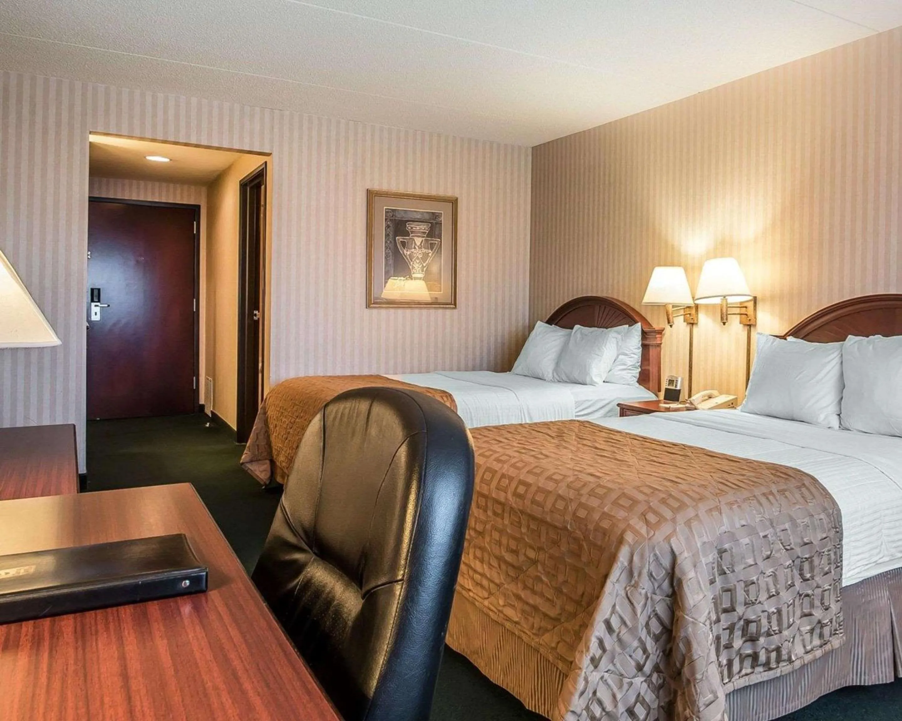 Photo of the whole room, Bed in The Marx Hotel - Downtown - University Area