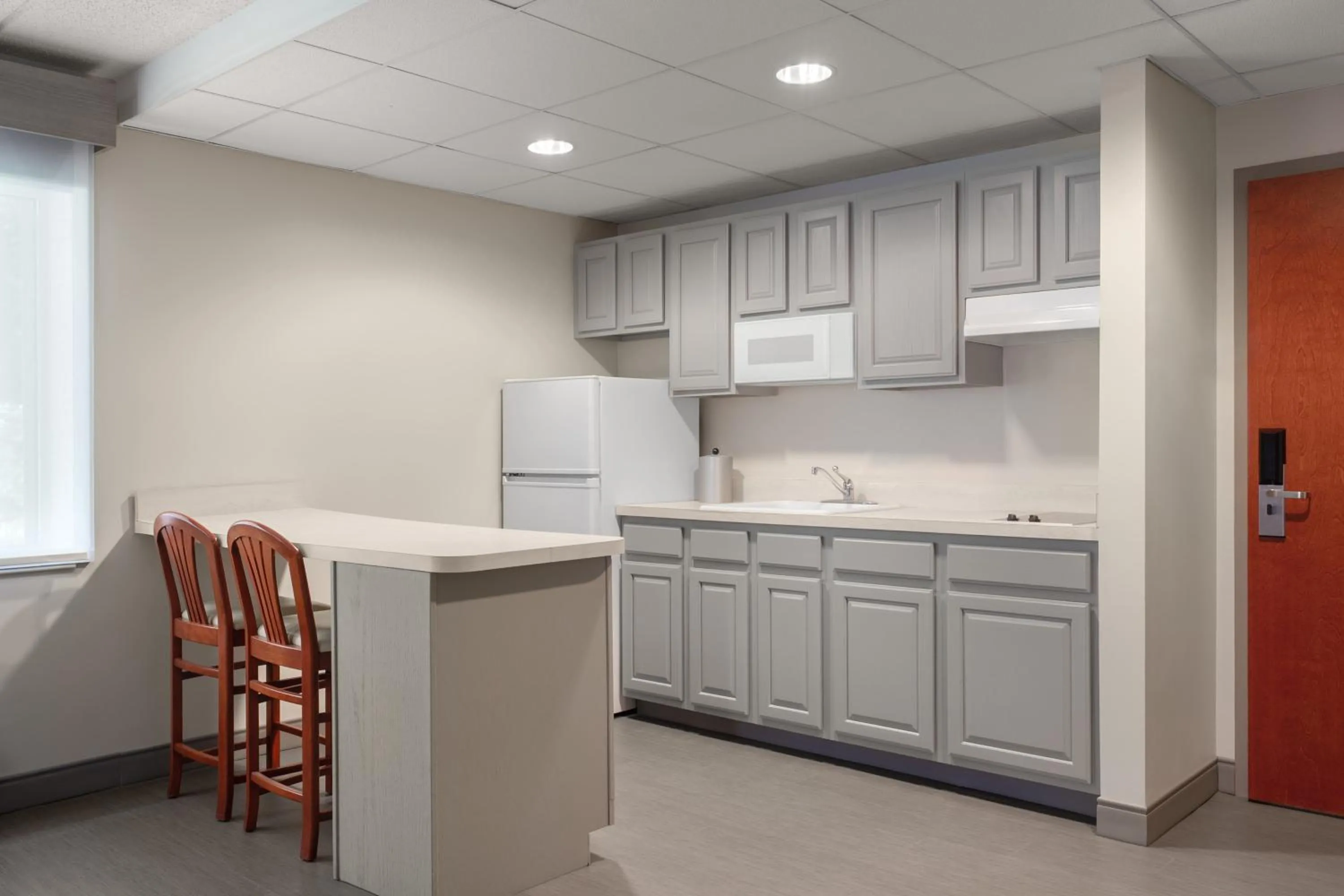 Photo of the whole room in Holiday Inn Express & Suites Hawthorne - Elmsford North by IHG