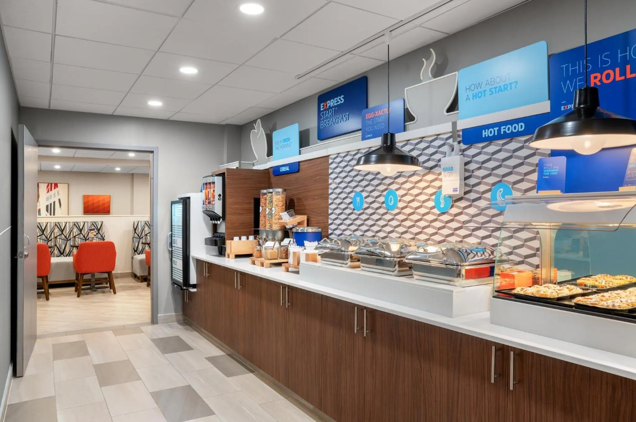 Breakfast in Holiday Inn Express & Suites Hawthorne - Elmsford North by IHG