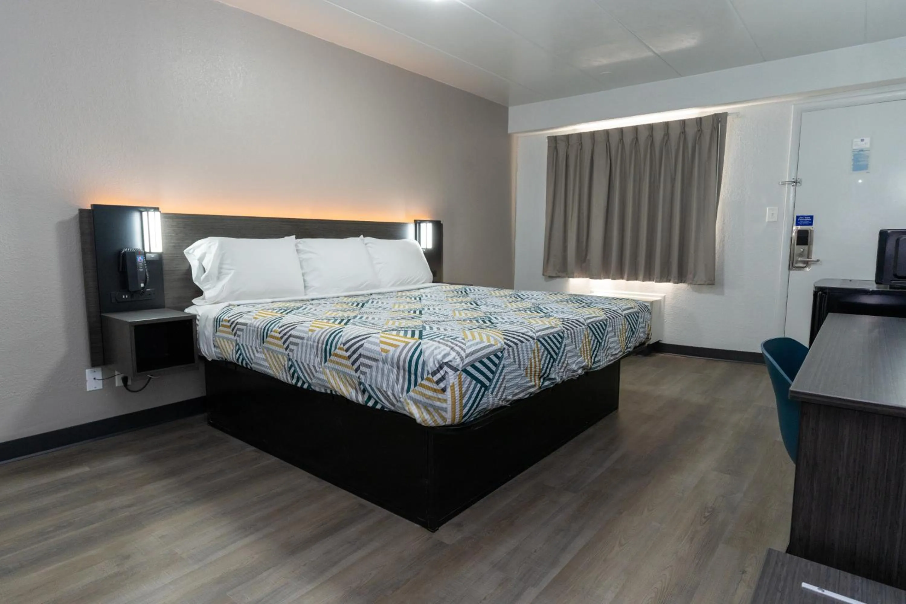 Bed in Motel 6-Cincinnati, OH