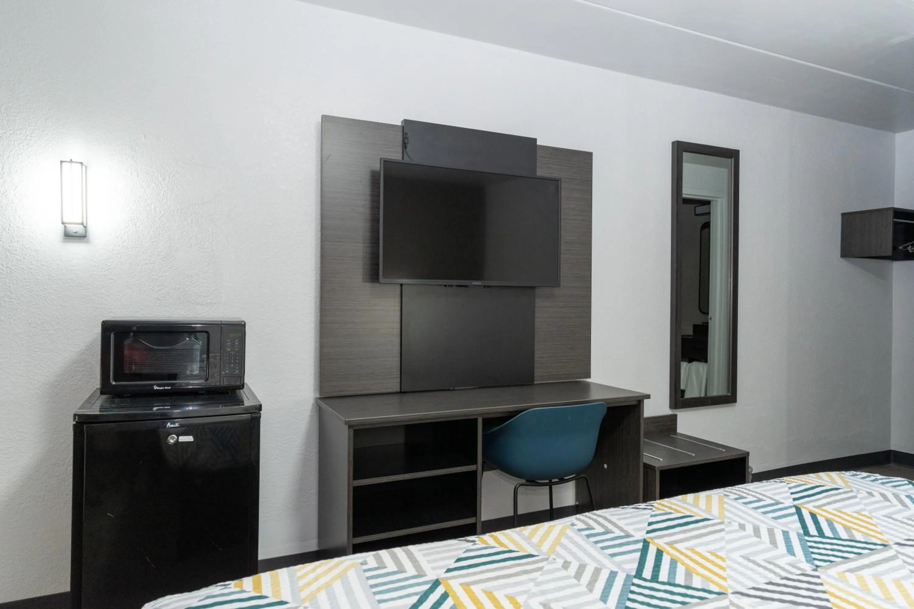 Bed in Motel 6-Cincinnati, OH