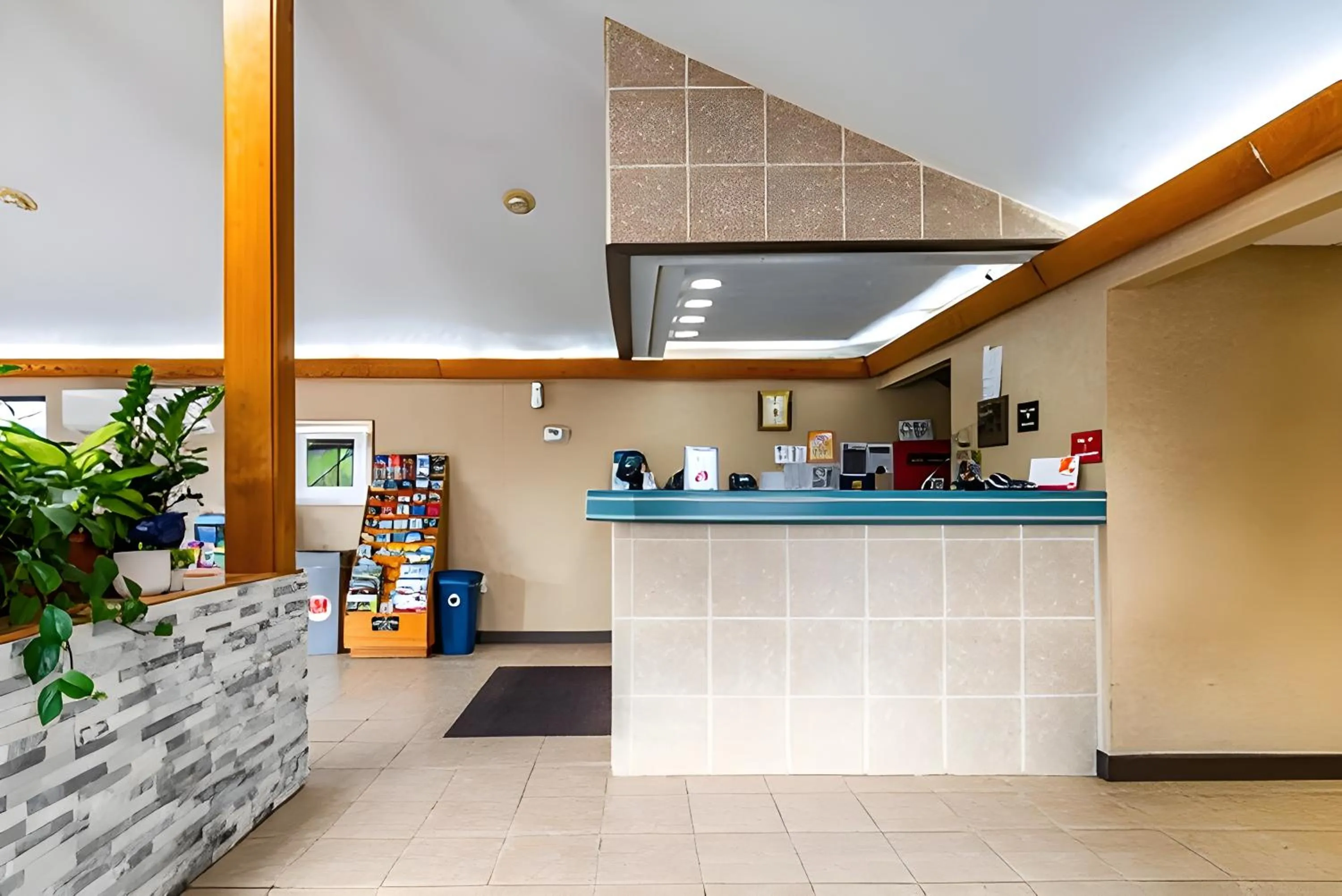 Lobby or reception in Econo Lodge Cleveland Southeast - Kent