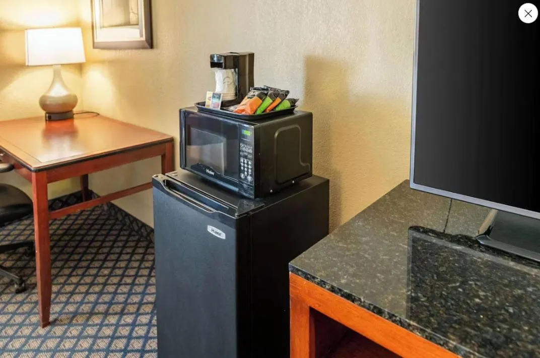 Coffee/tea facilities in Quality Inn & Suites