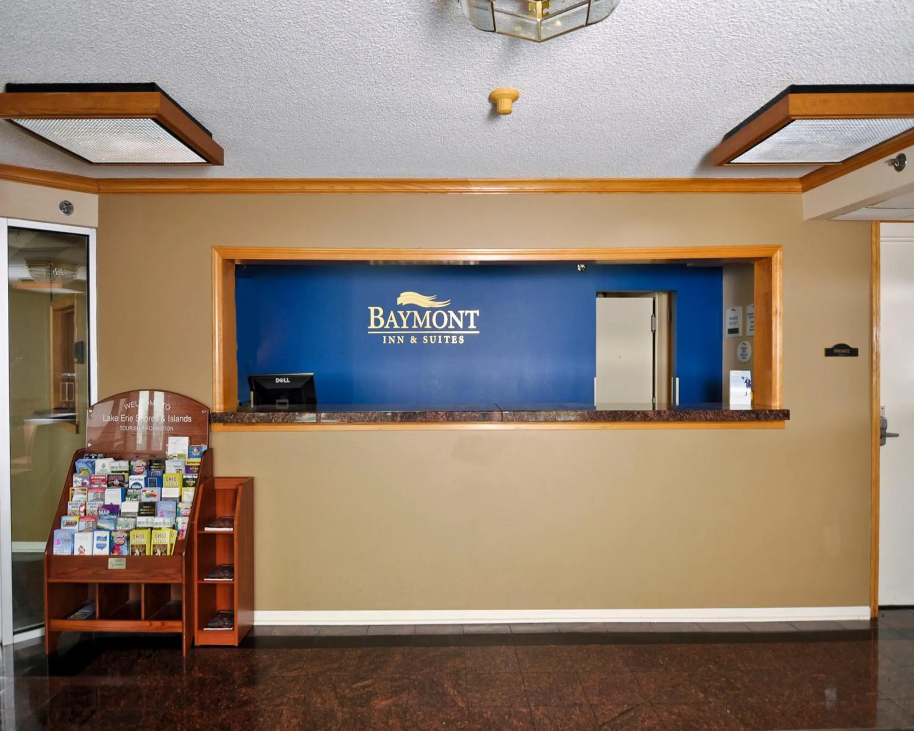 Lobby or reception in Baymont by Wyndham Sandusky Lobby or reception in Baymont by Wyndham Sandusky