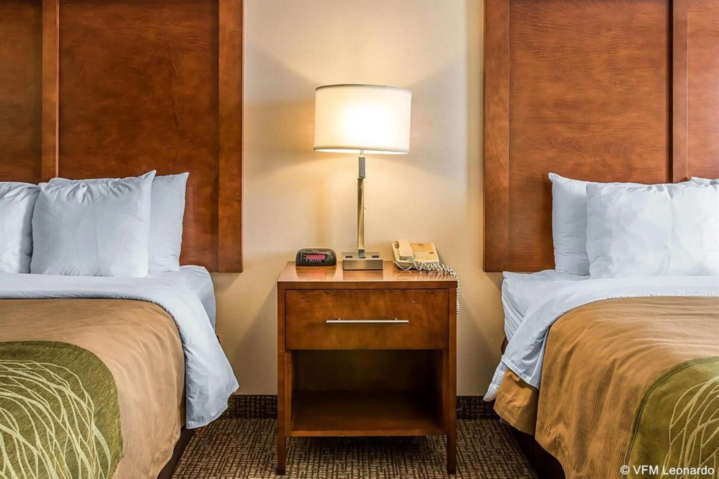 Photo of the whole room, Bed in Bluffton Inn & Suites