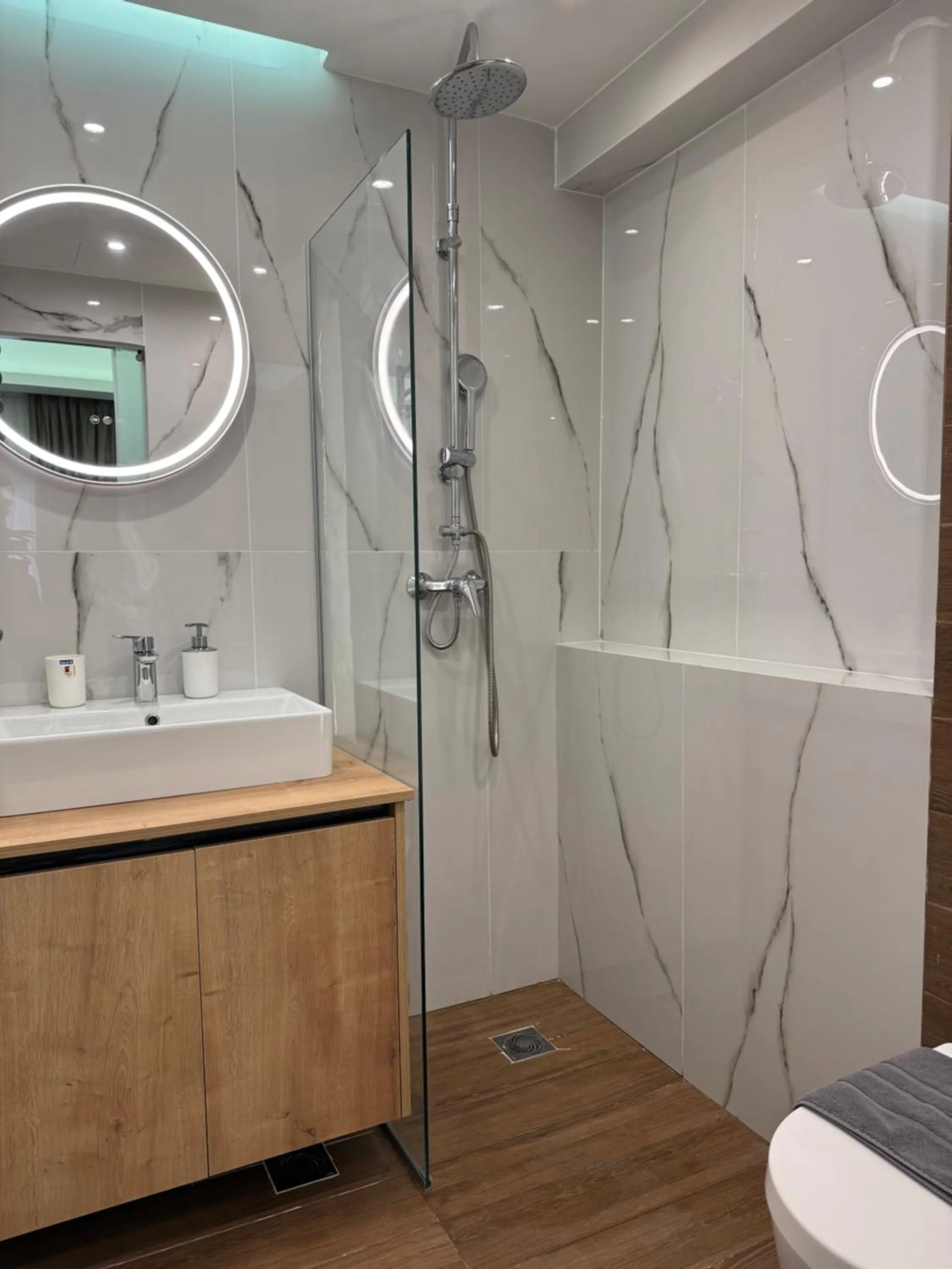 Shower in My Athens Place