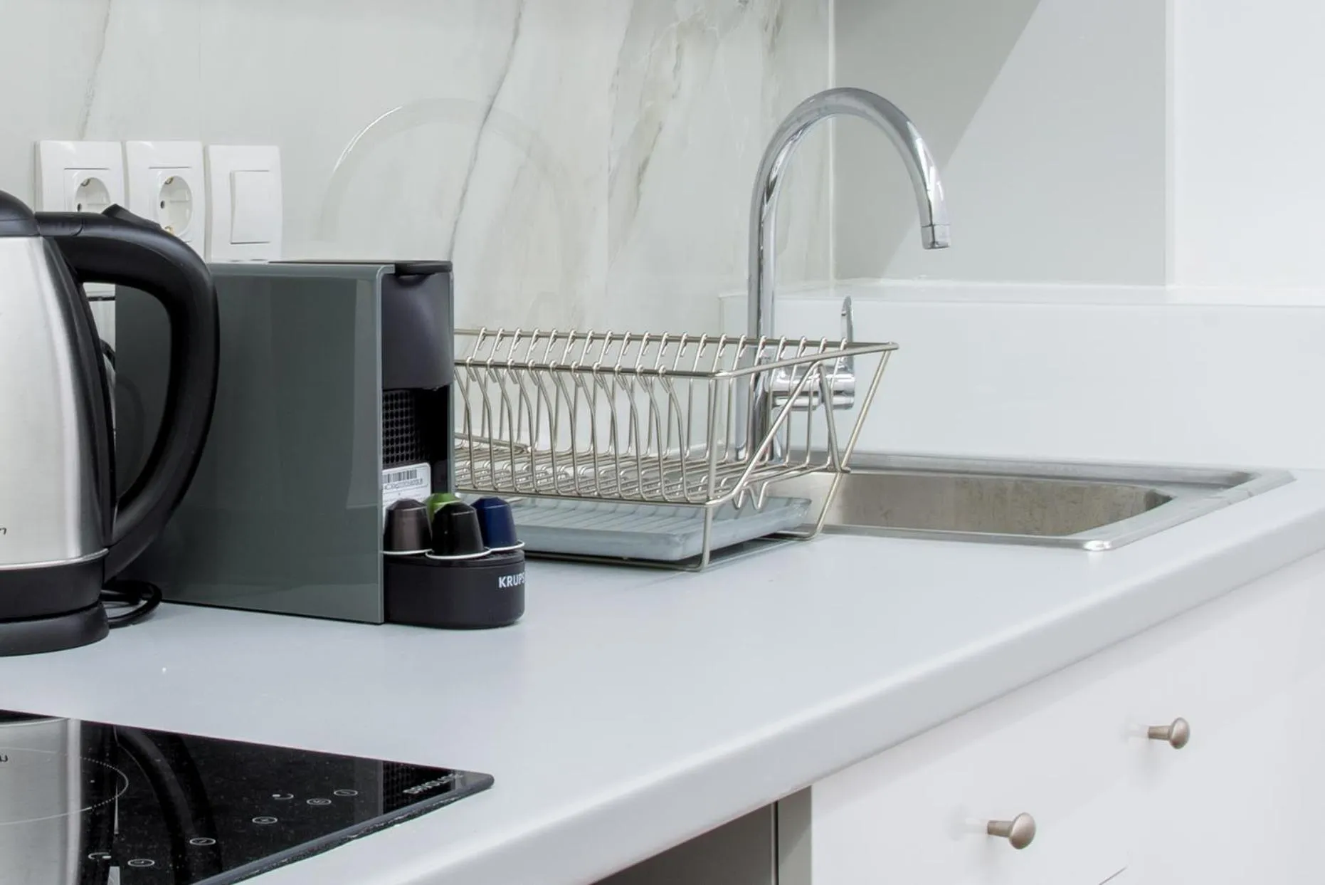 Coffee/tea facilities in My Athens Place