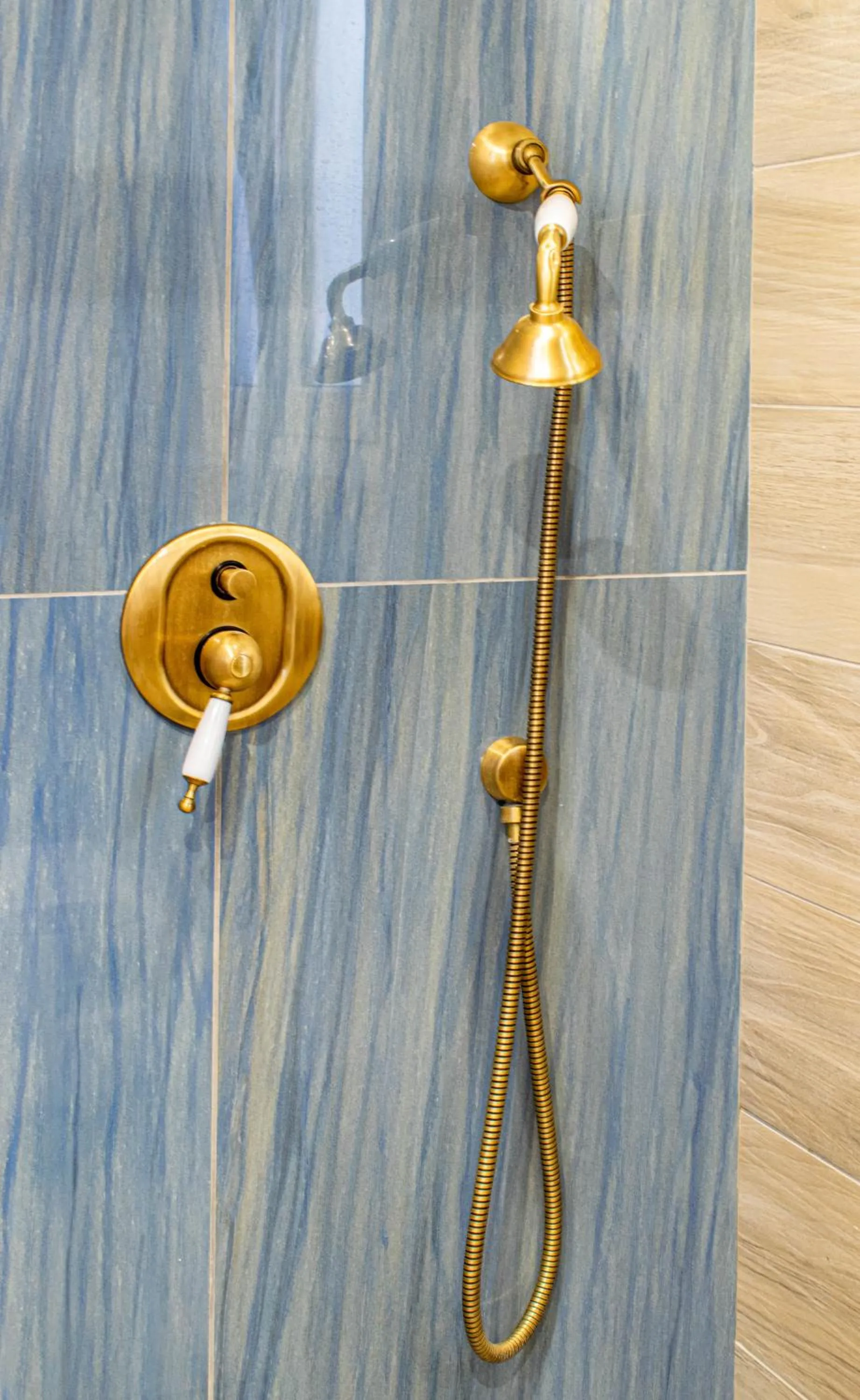 Shower in My Athens Place