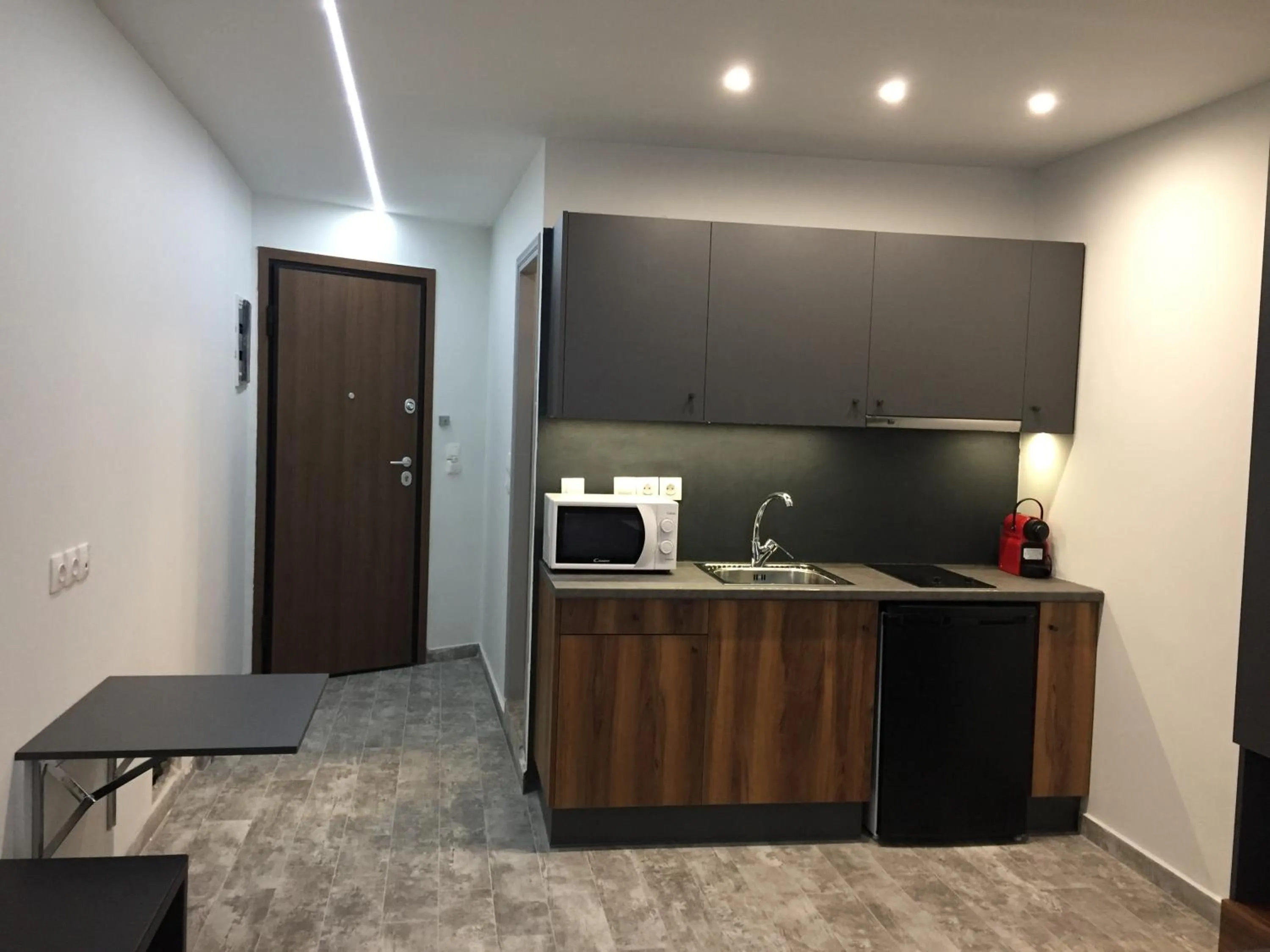 Coffee/tea facilities in My Athens Place