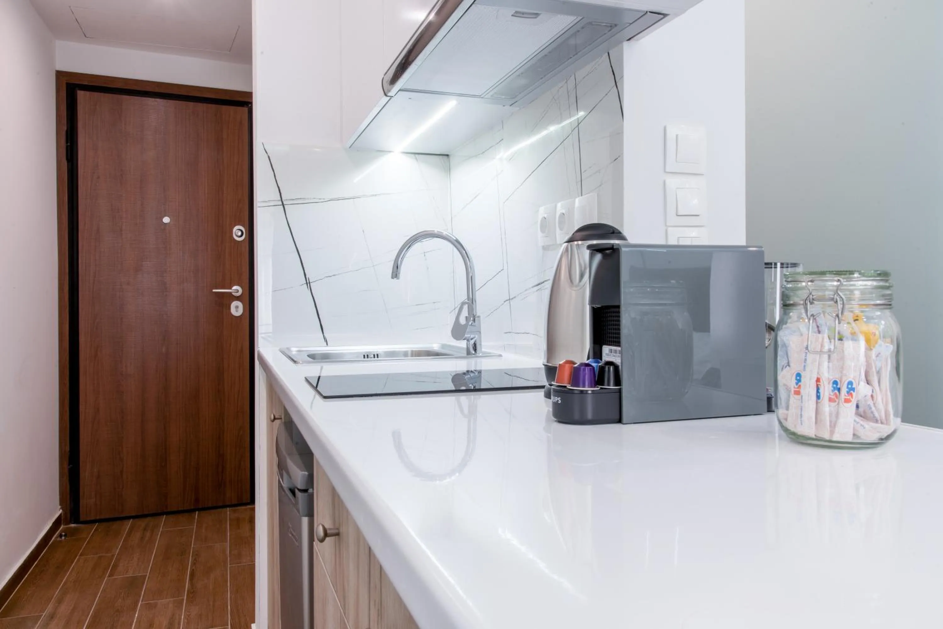 Coffee/tea facilities in My Athens Place