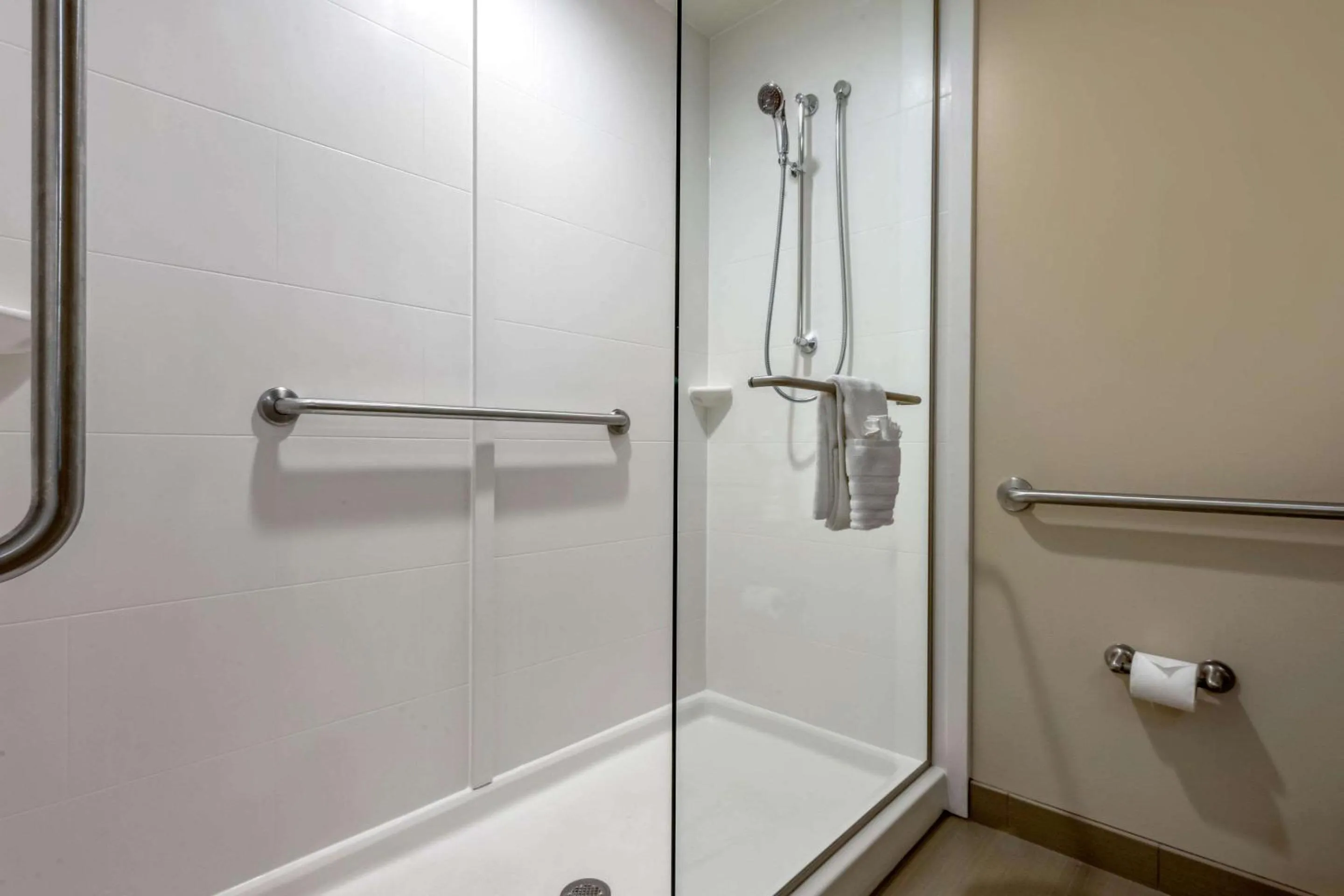 Bedroom in Comfort Suites Hotel and Conference Center