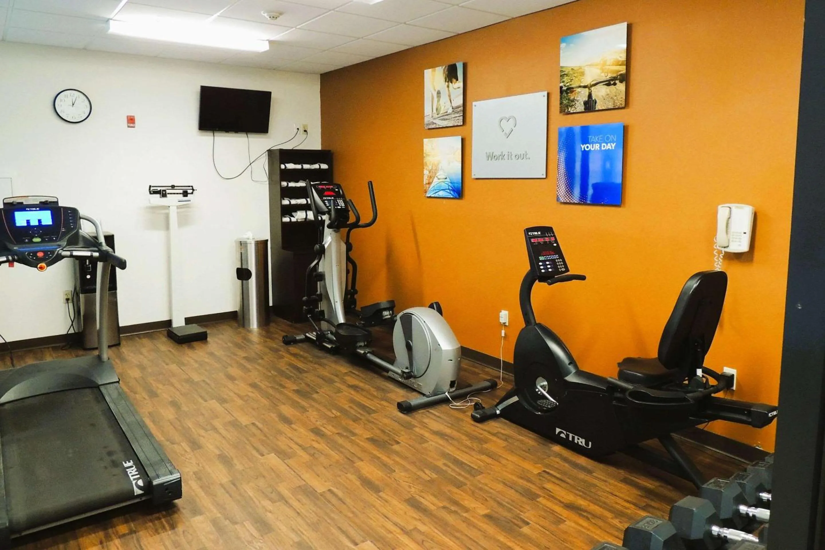 Fitness centre/facilities in Comfort Suites Twinsburg