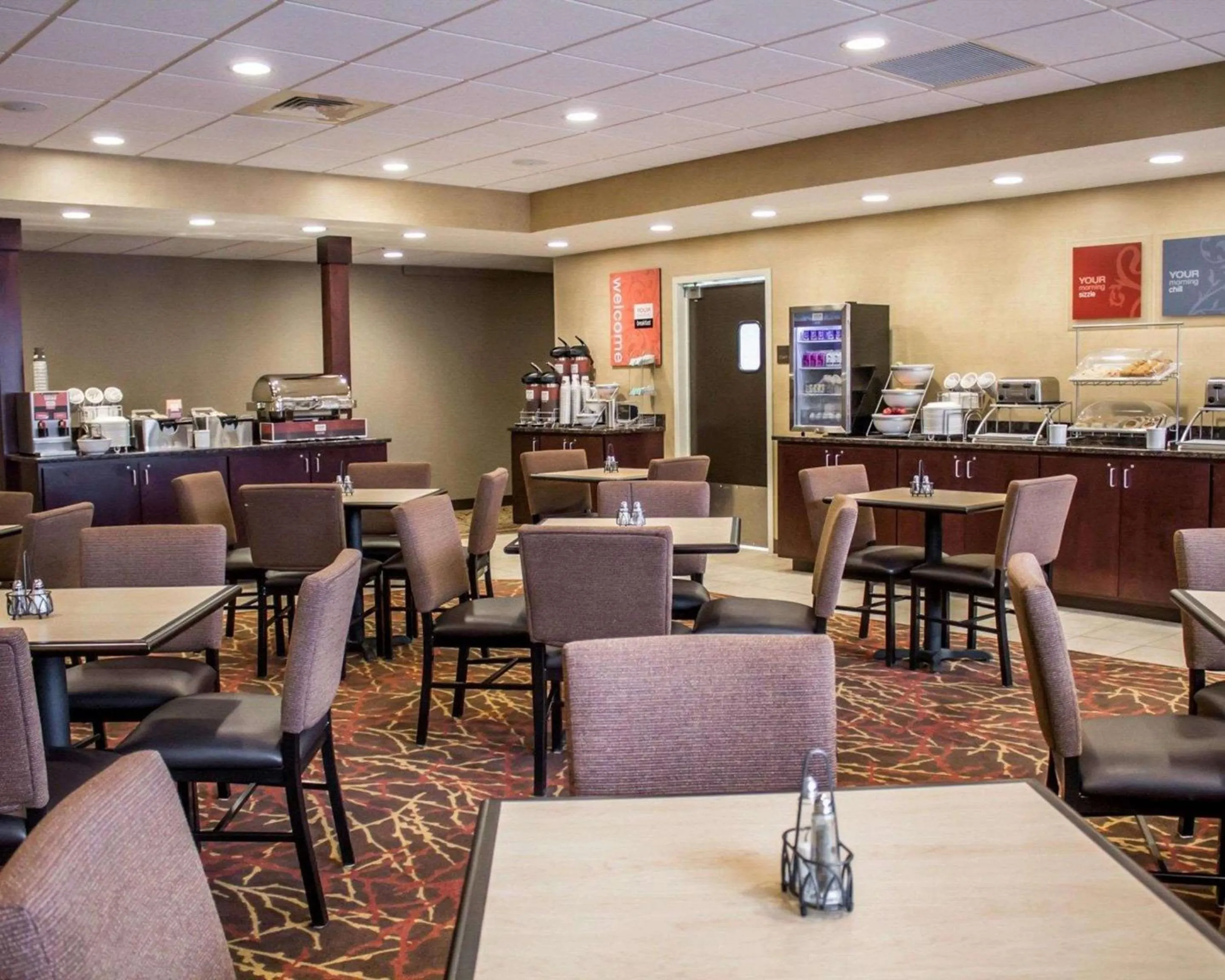 Breakfast in Comfort Inn & Suites Wadsworth
